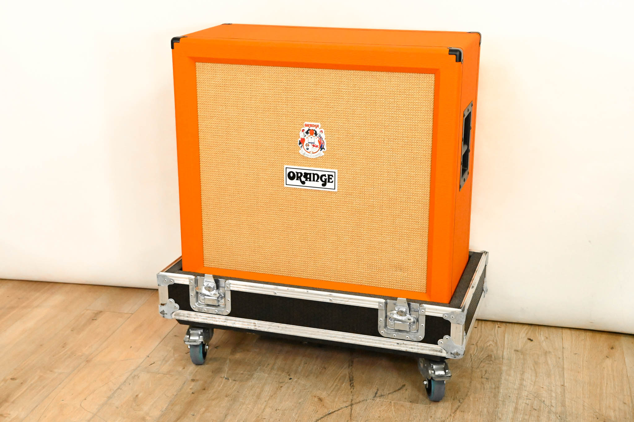 Orange PPC412 240W 4x12" Guitar Speaker Cabinet with Road Case
