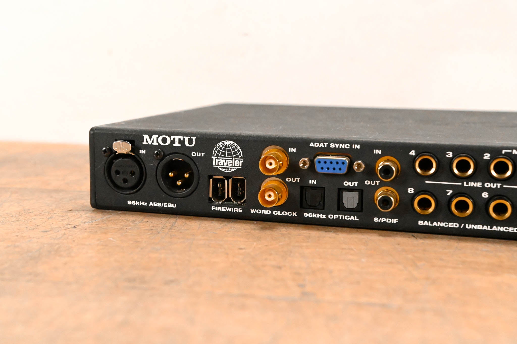 MOTU Traveler Mk1 FireWire Audio Interface (NO POWER SUPPLY)