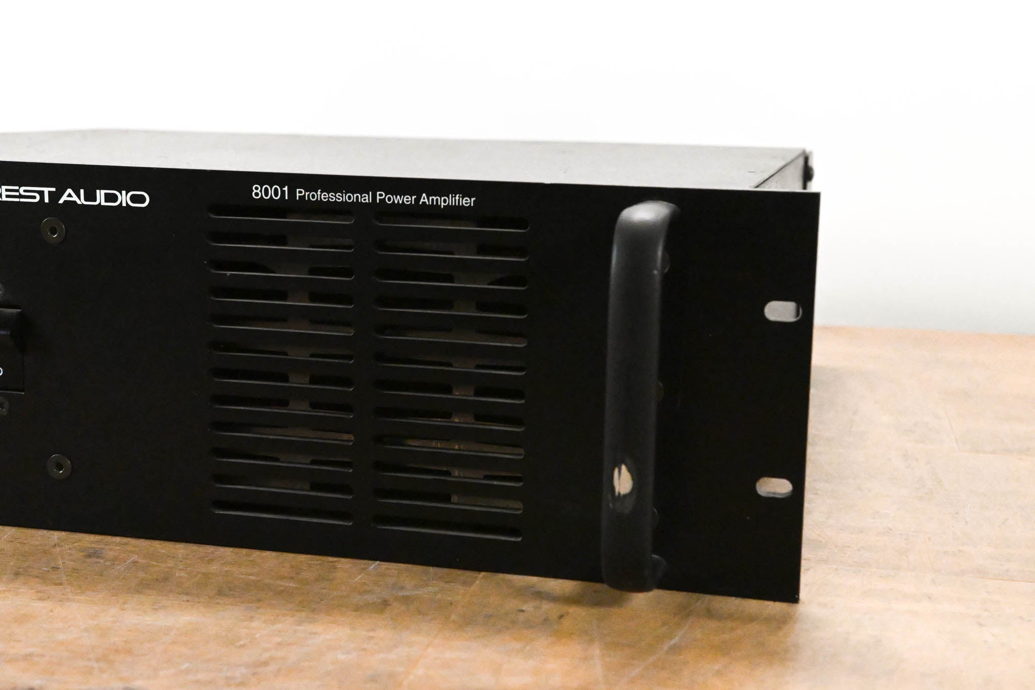 Crest Audio 8001 2-Channel Power Amplifier