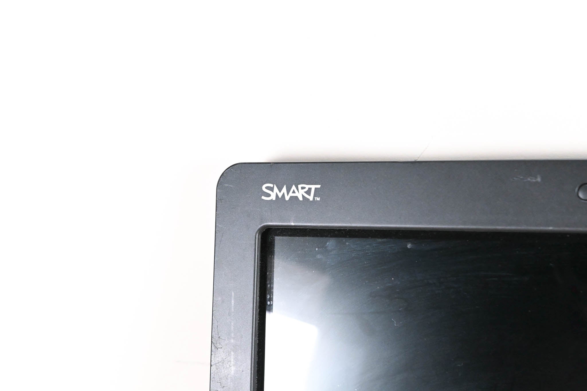 SMART Podium 524 Interactive Pen Display