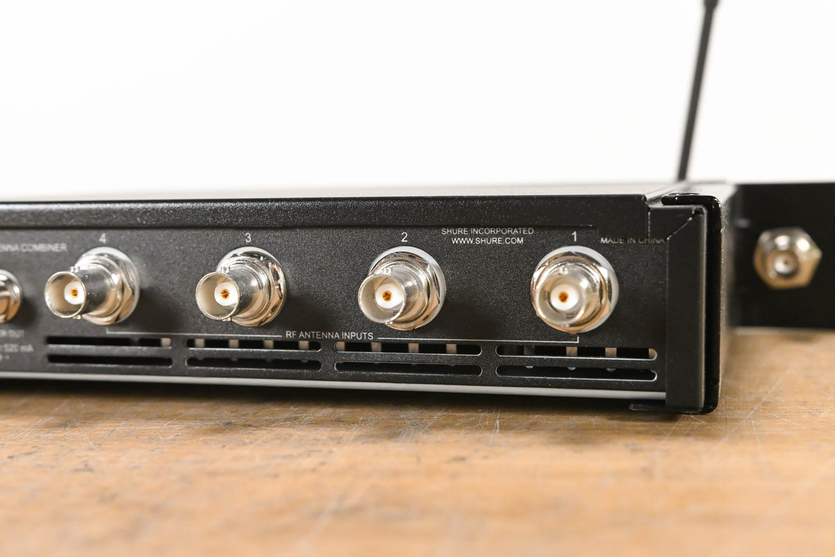 Shure PA411 Antenna Combiner for PSM 300 Series Wireless NO POWER SUPPLY