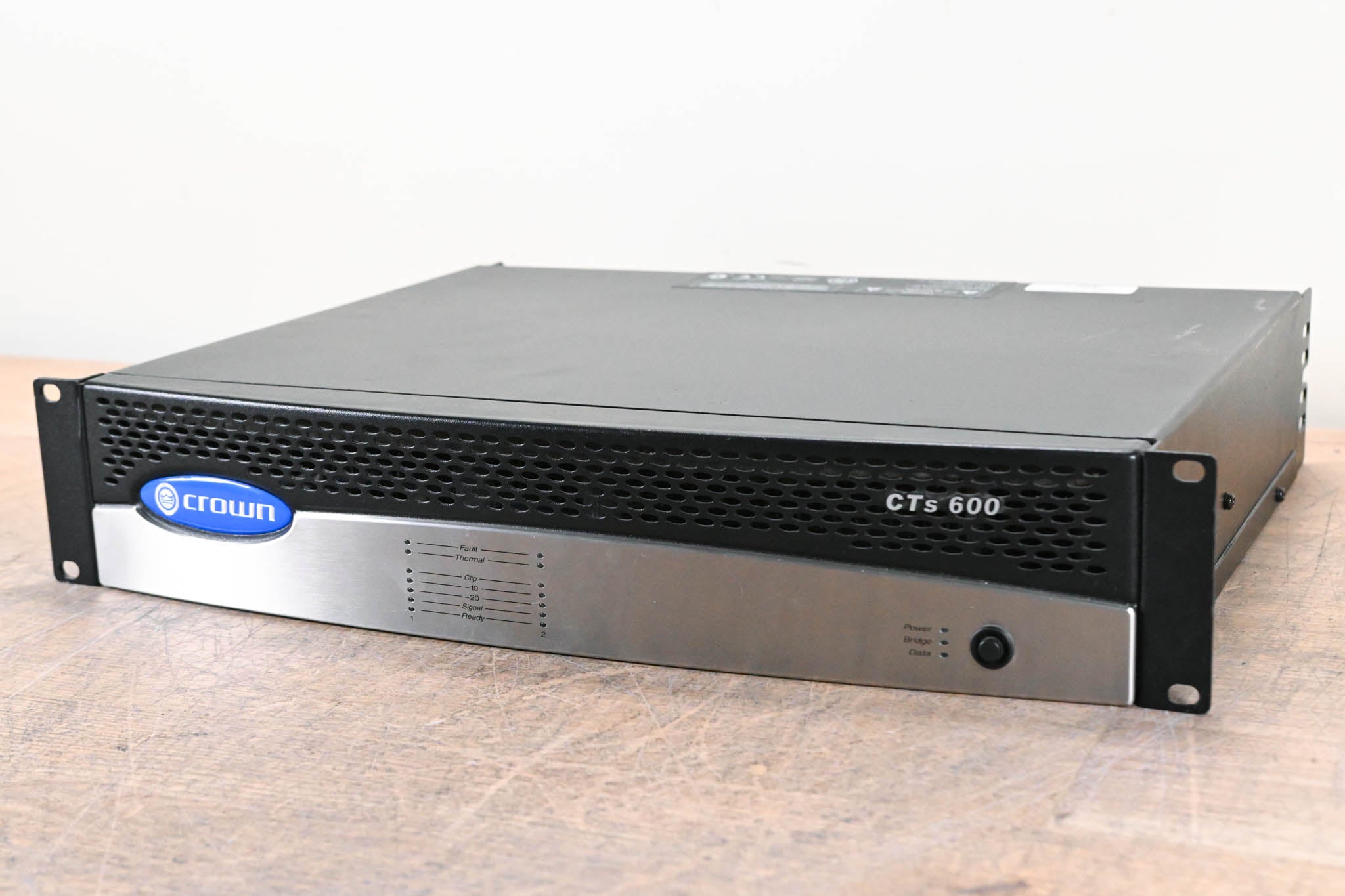 Crown CTs 600 2-Channel Power Amplifier