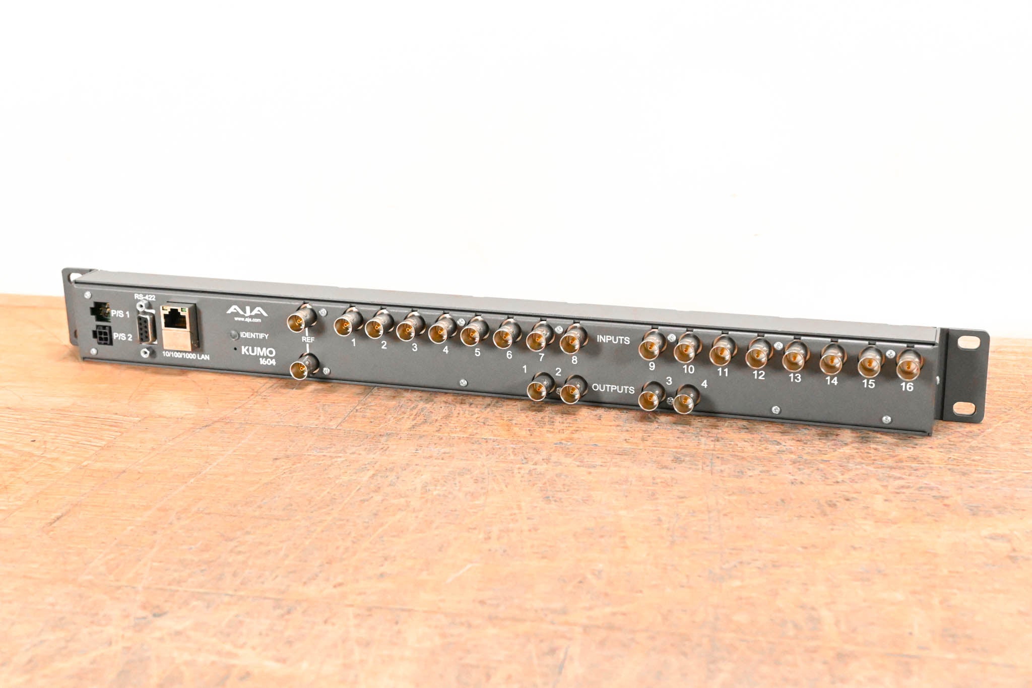 AJA KUMO 1604 16x4 Compact 3G-SDI Router (NO POWER SUPPLY)