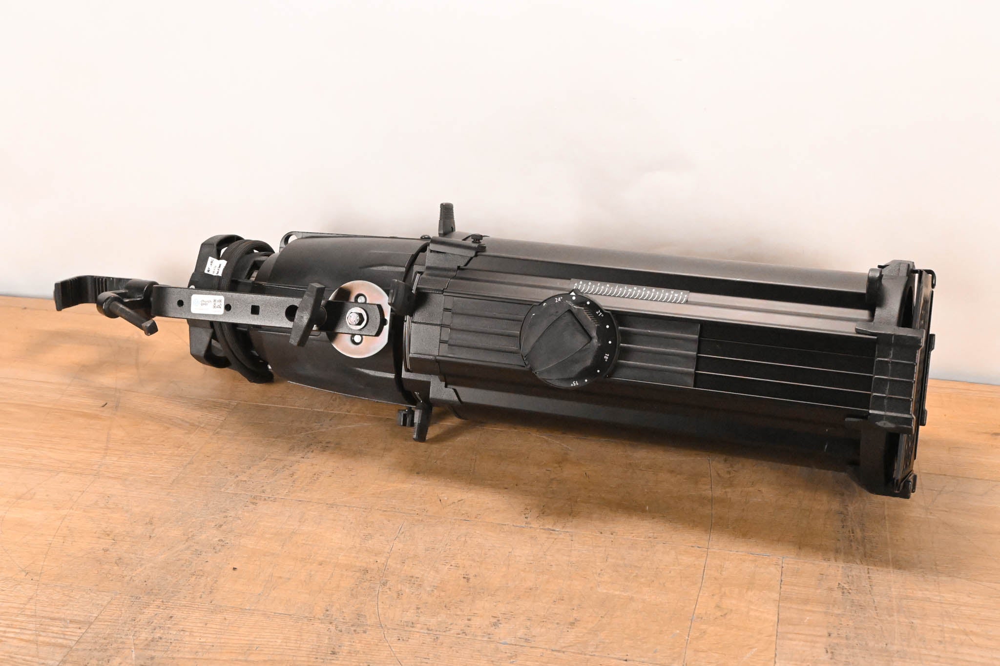 ETC Source Four Zoom 15-30 Degree 750 Ellipsoidal Light