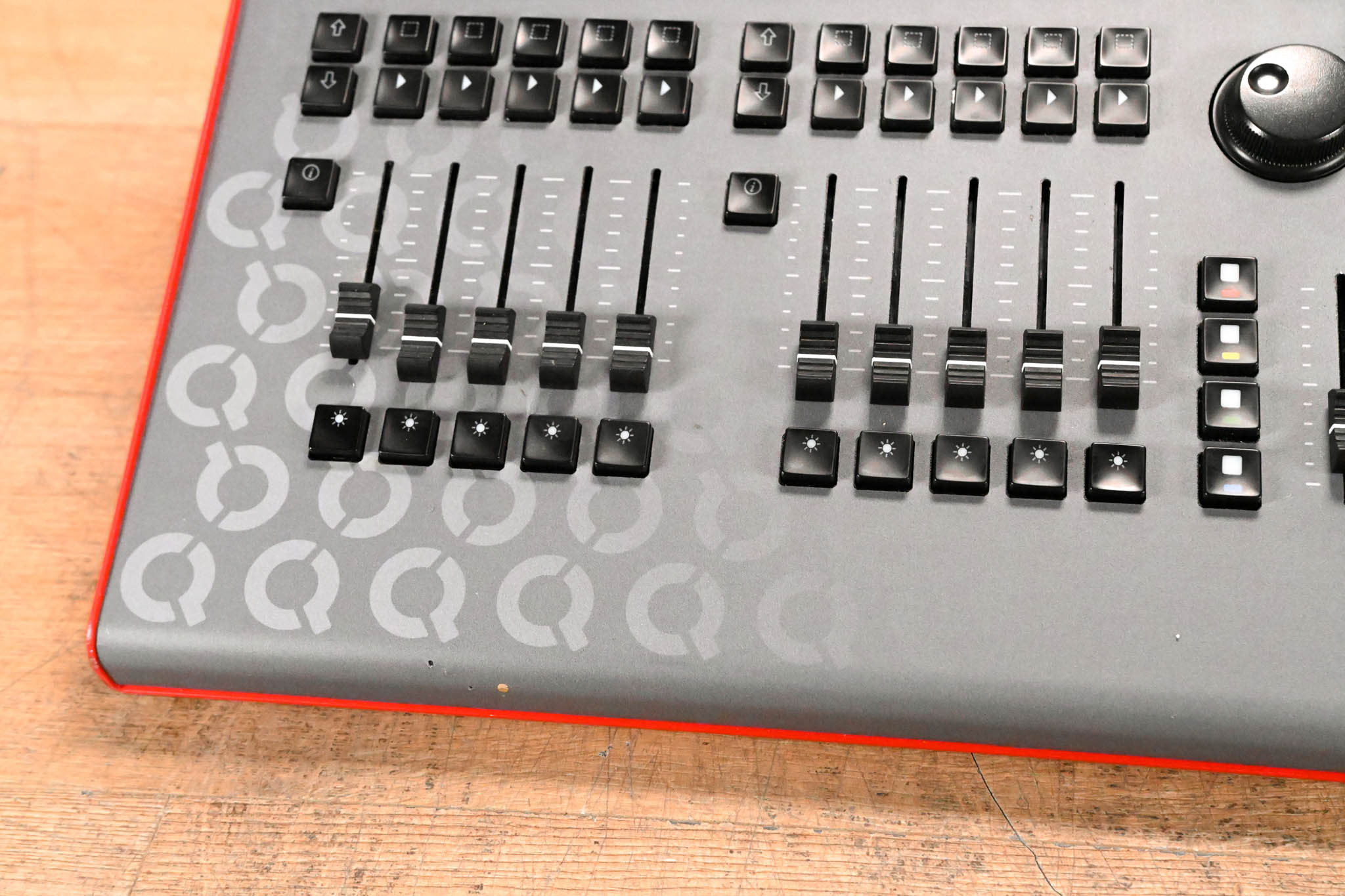 Chroma-Q Vista EX Lighting Control Surface