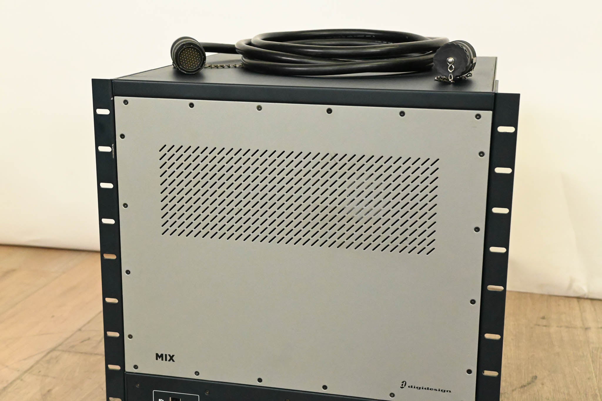 Digidesign VENUE Profile Digital Mixing Console with Mix Rack