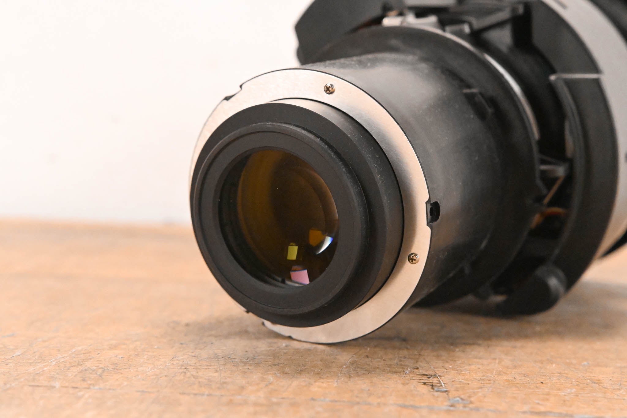 Epson ELPLU03 Wide Short Throw Zoom Lens #1