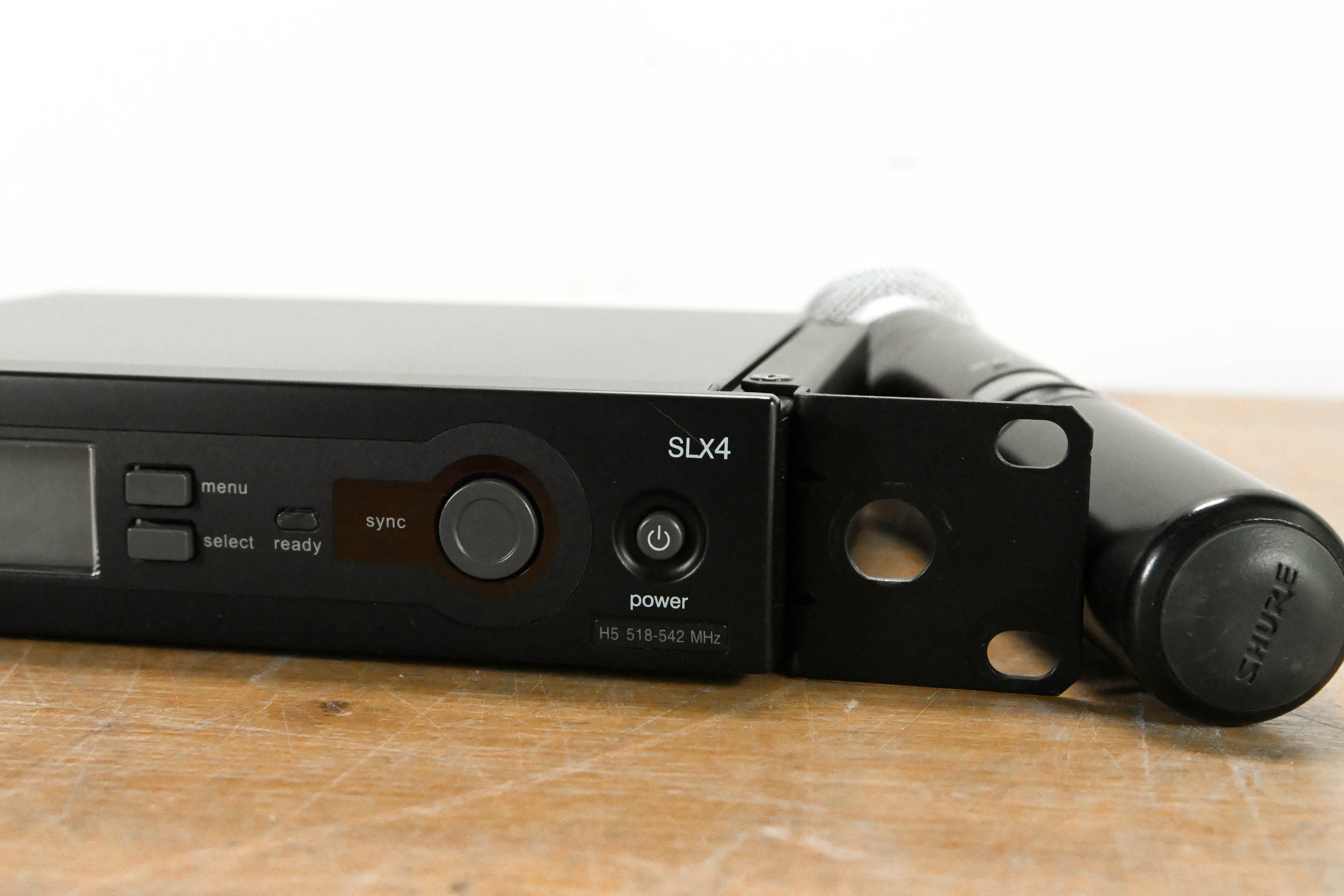 Shure SLX24/SM58 Handheld Wireless System - H5 Band (NO POWER SUPPLY)