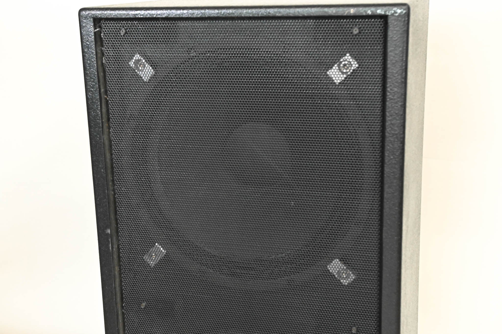 Bag End PD18E-I Dual 18-inch 1000W Active Infrasub Subwoofer