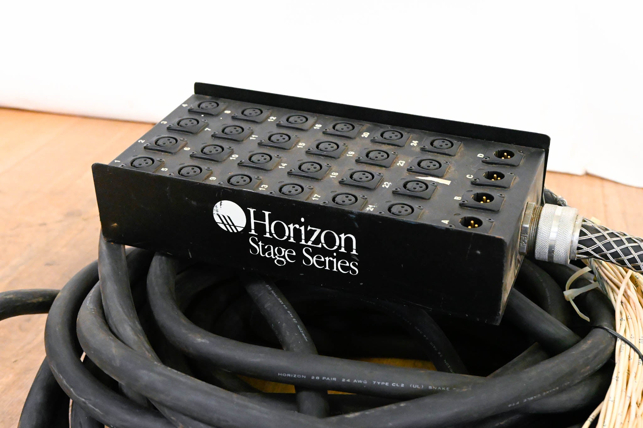 Horizon Stage Series 24x4 XLR Stage Snake - 125ft