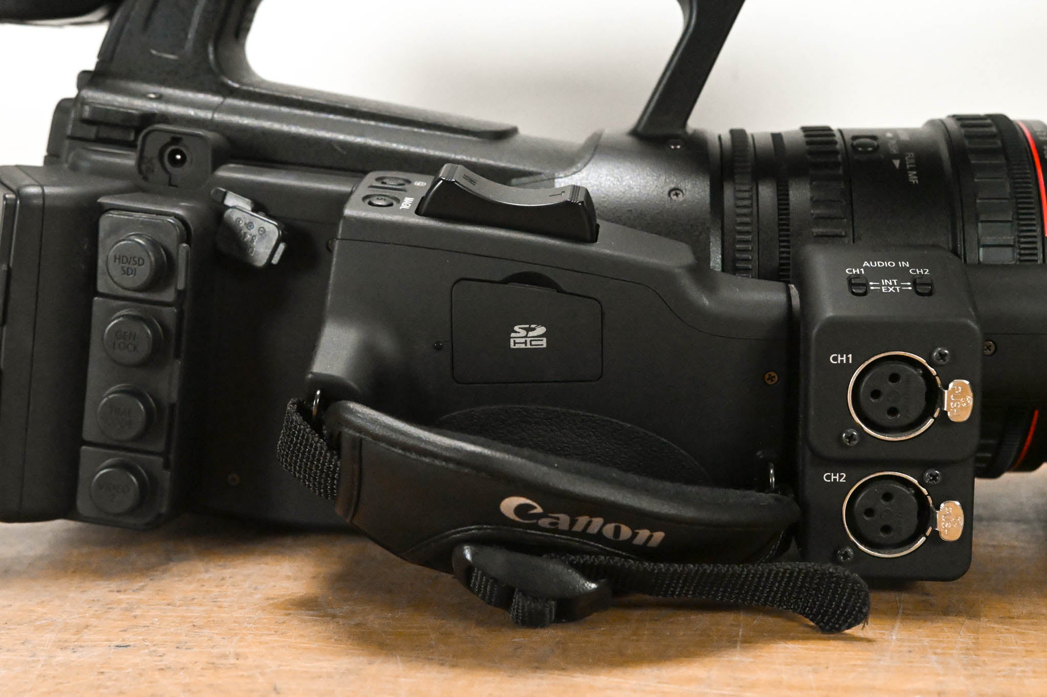 Canon XF305 Professional Camcorder