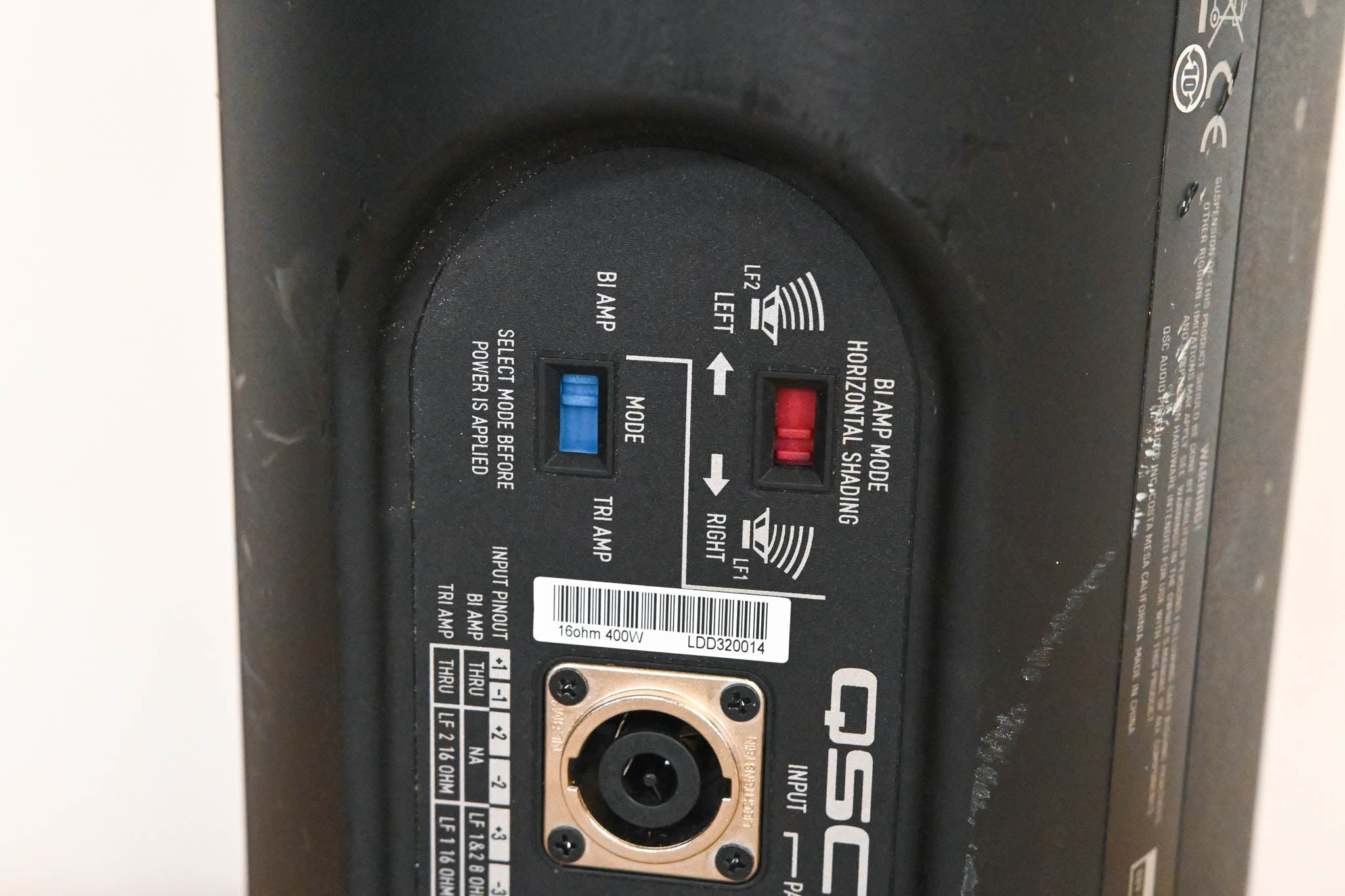 QSC WL2082-i Installation Line Array Loudspeaker