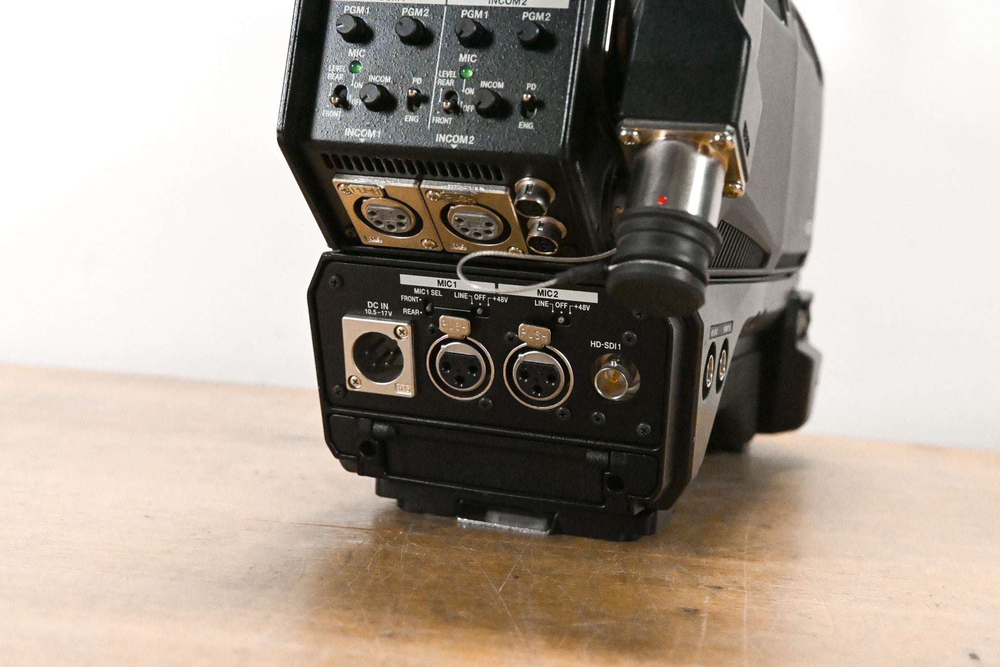 Hitachi SK-HD1000 HDTV Camera with CA-HF1000 Fiber Camera Adapter