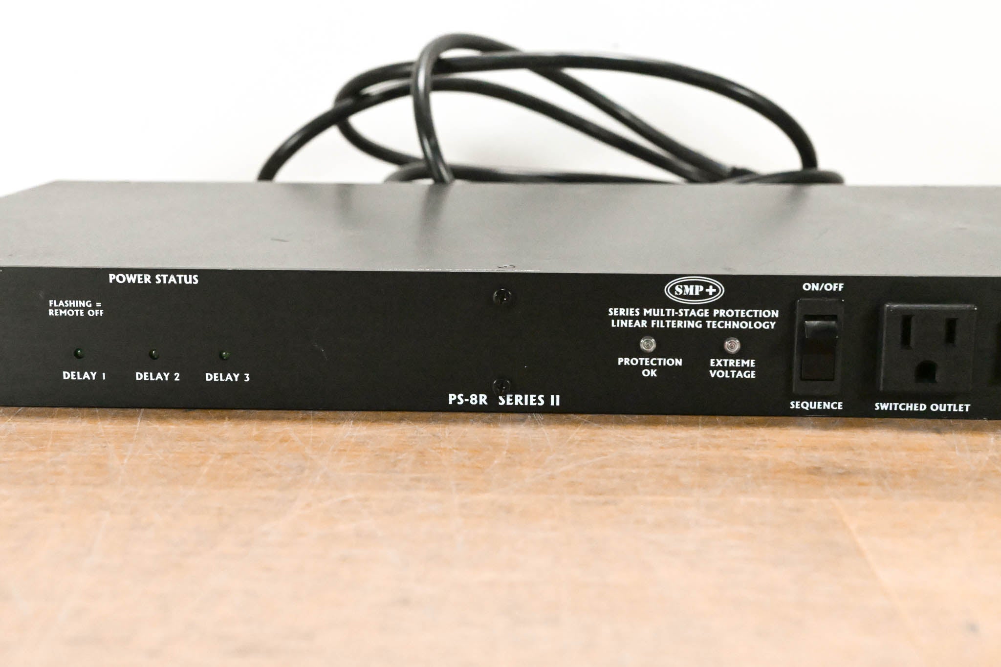 Furman PS-8R Series II 8-outlet Power Conditioner and Sequencer