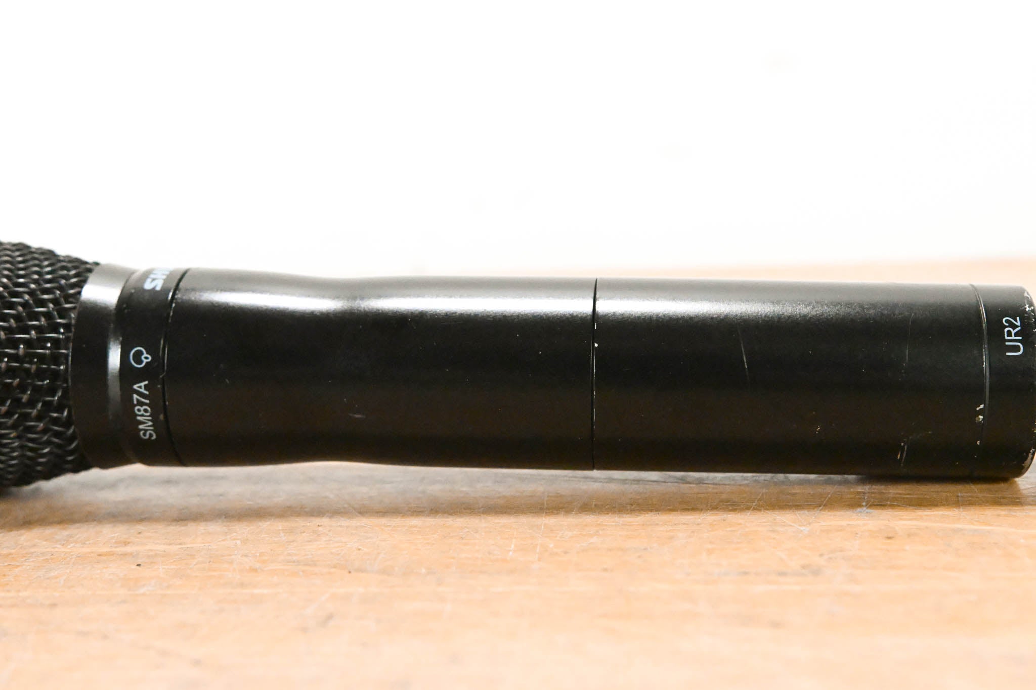 Shure UR2/SM87A Handheld Transmitter with SM87A Capsule - H4 Band