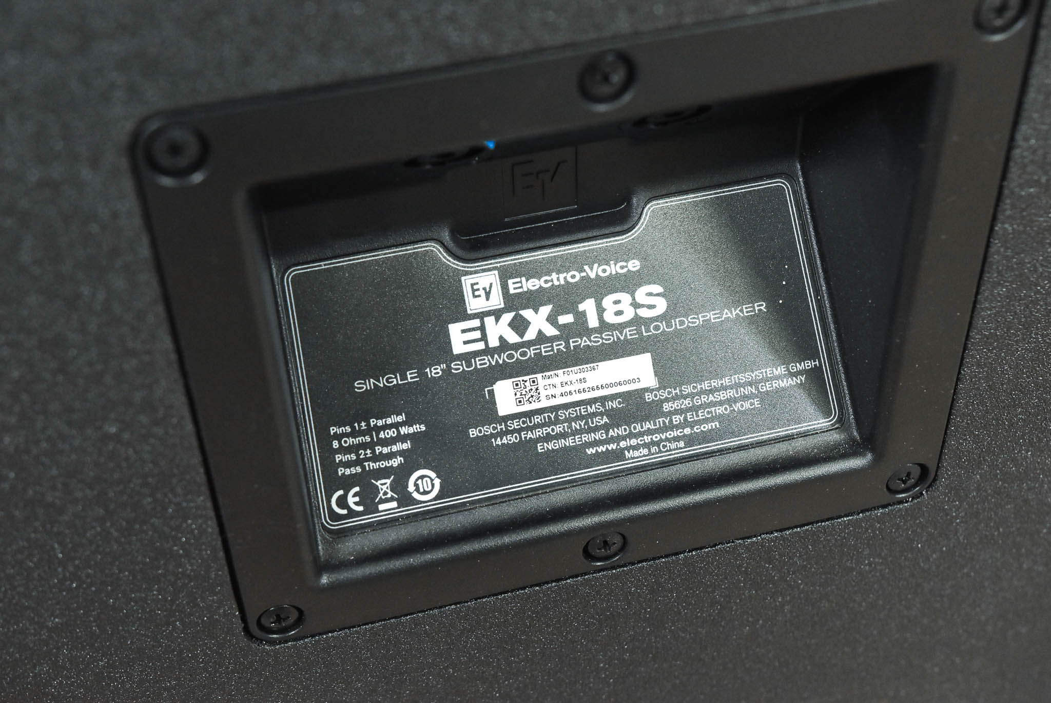 Electro-Voice (EV) EKX-18S 18" Passive Subwoofer