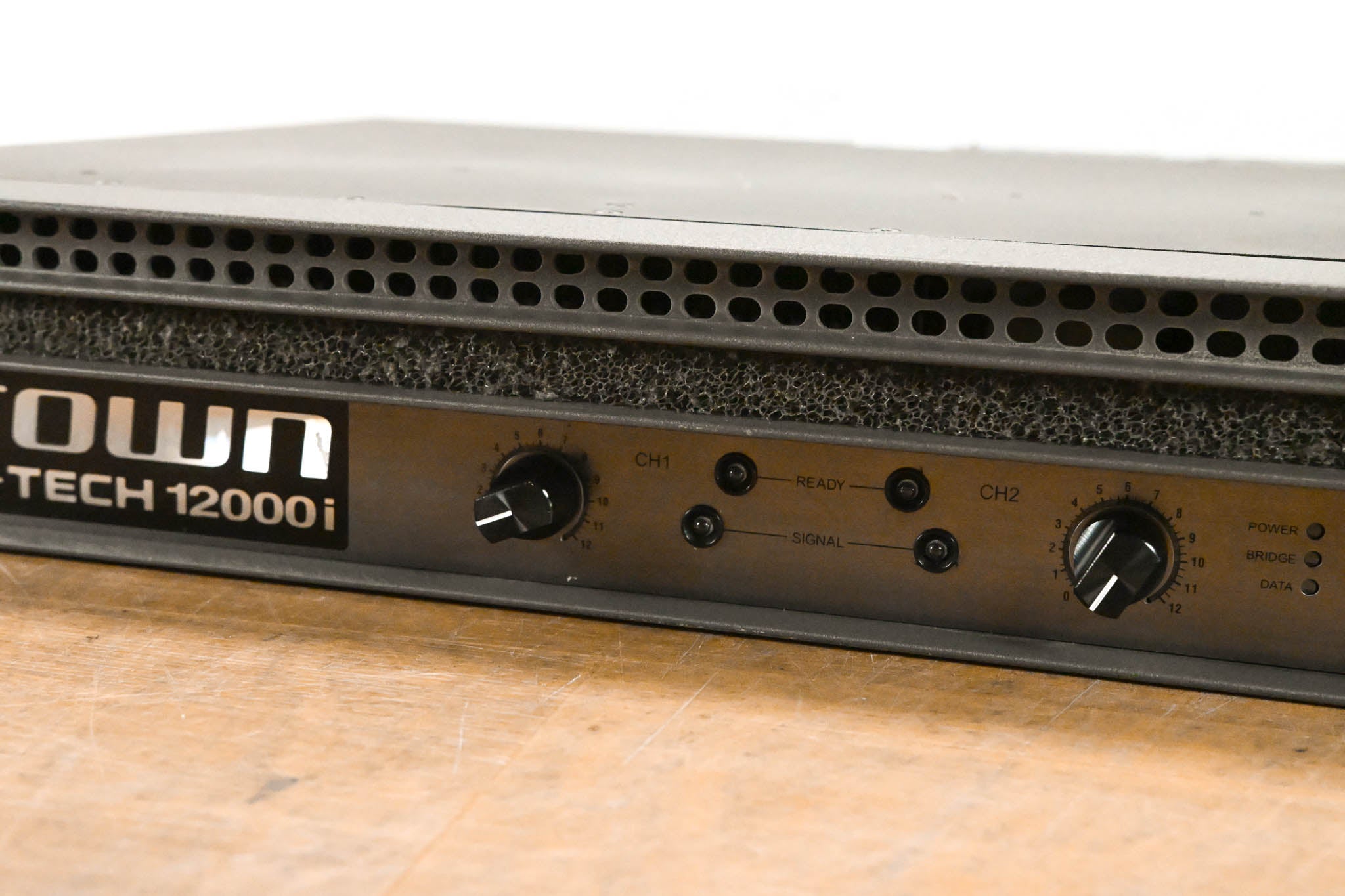 Crown MA 12000i Macro-Tech 2-Channel Power Amplifier, 4500W @ 4 ohms