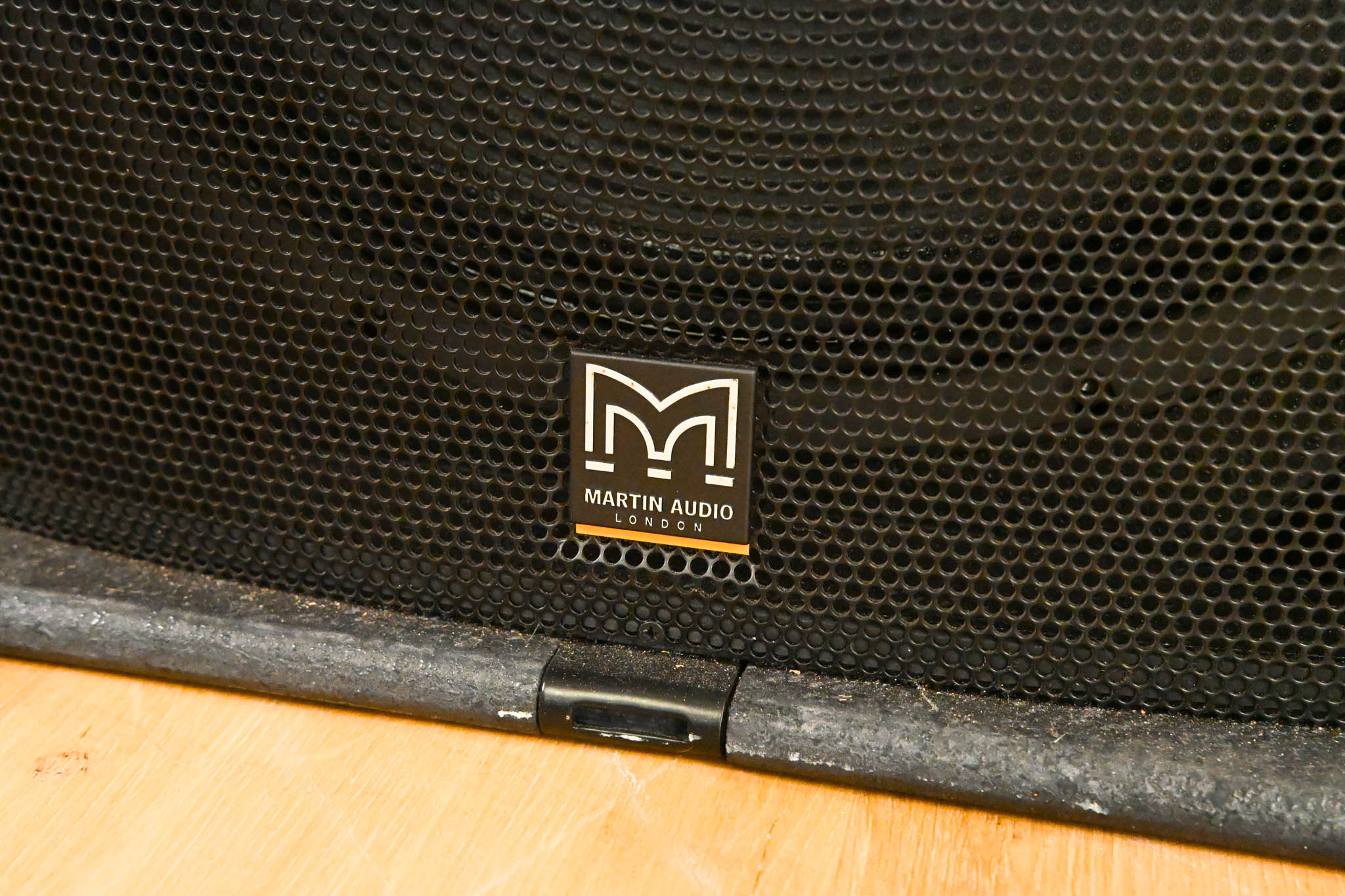 Martin Audio WS218X Dual 18" Passive Subwoofer Speaker System