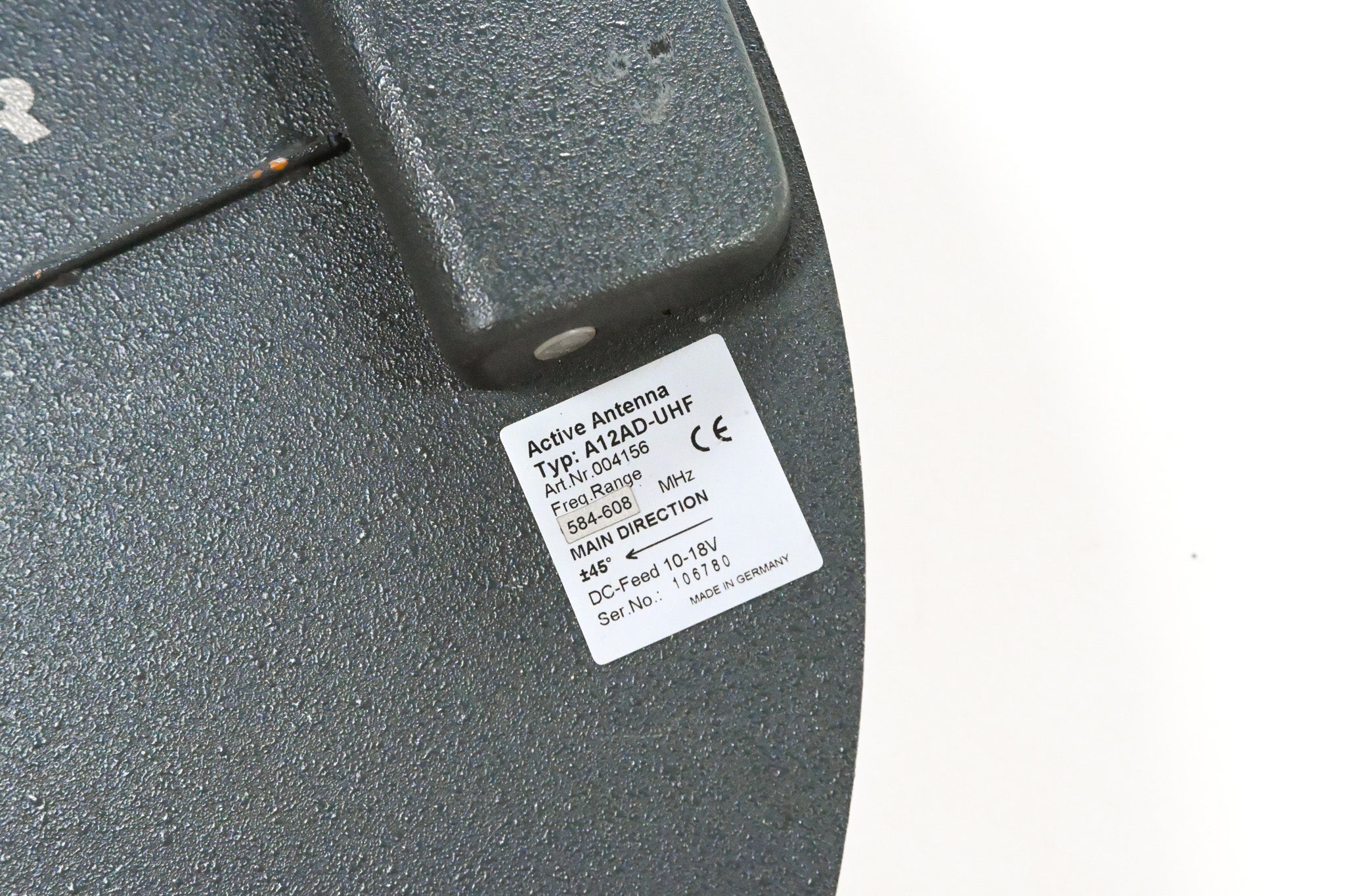 Sennheiser A12AD-UHF Active Antenna 584-608 MHz
