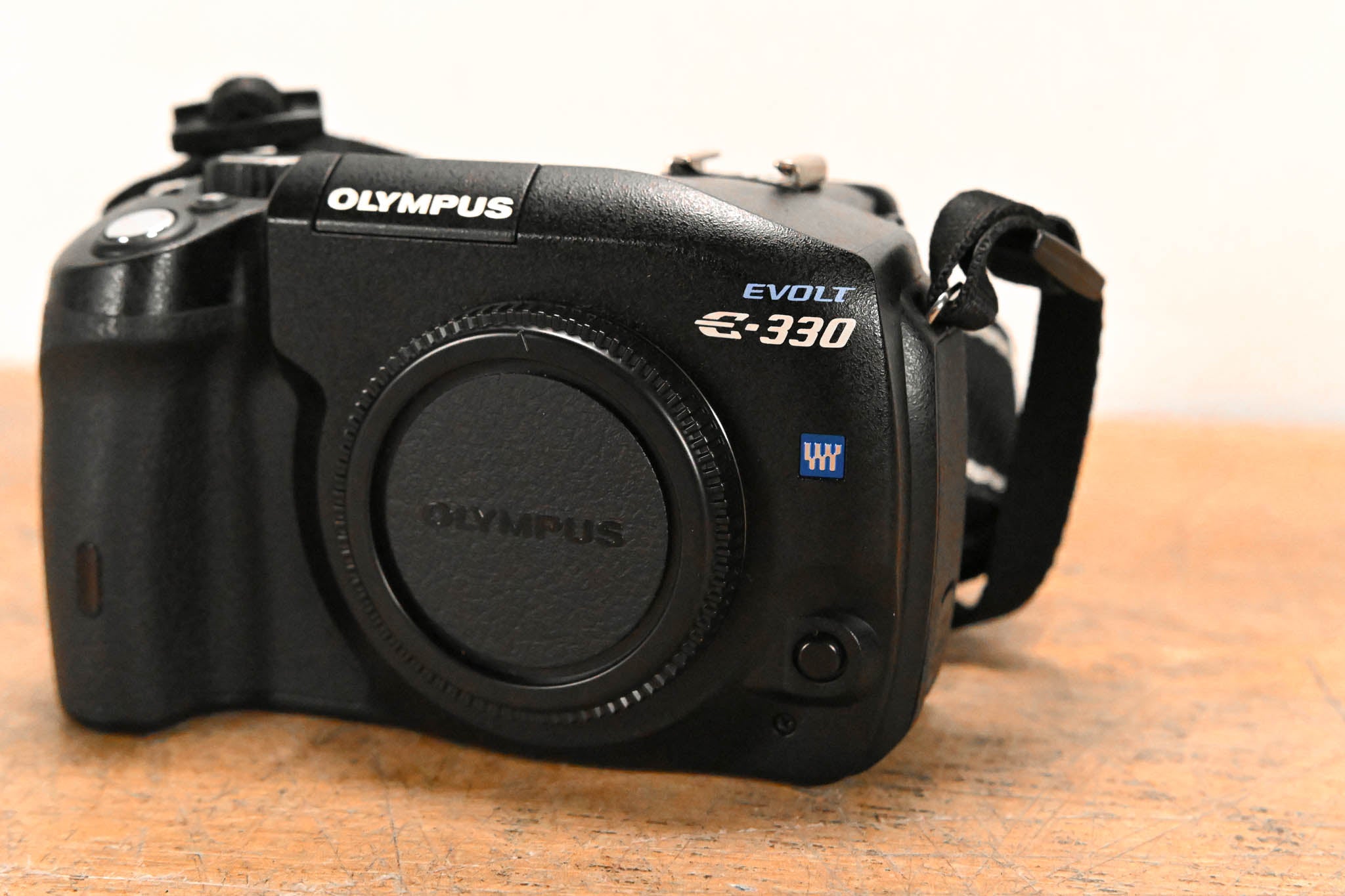 Olympus E-330 Digital SLR Camera