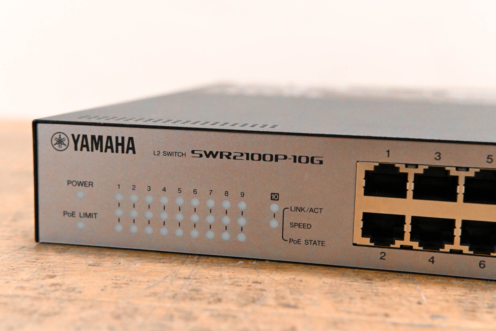 Yamaha SWR2100P-10G 10-port L2 Network Switch with PoE