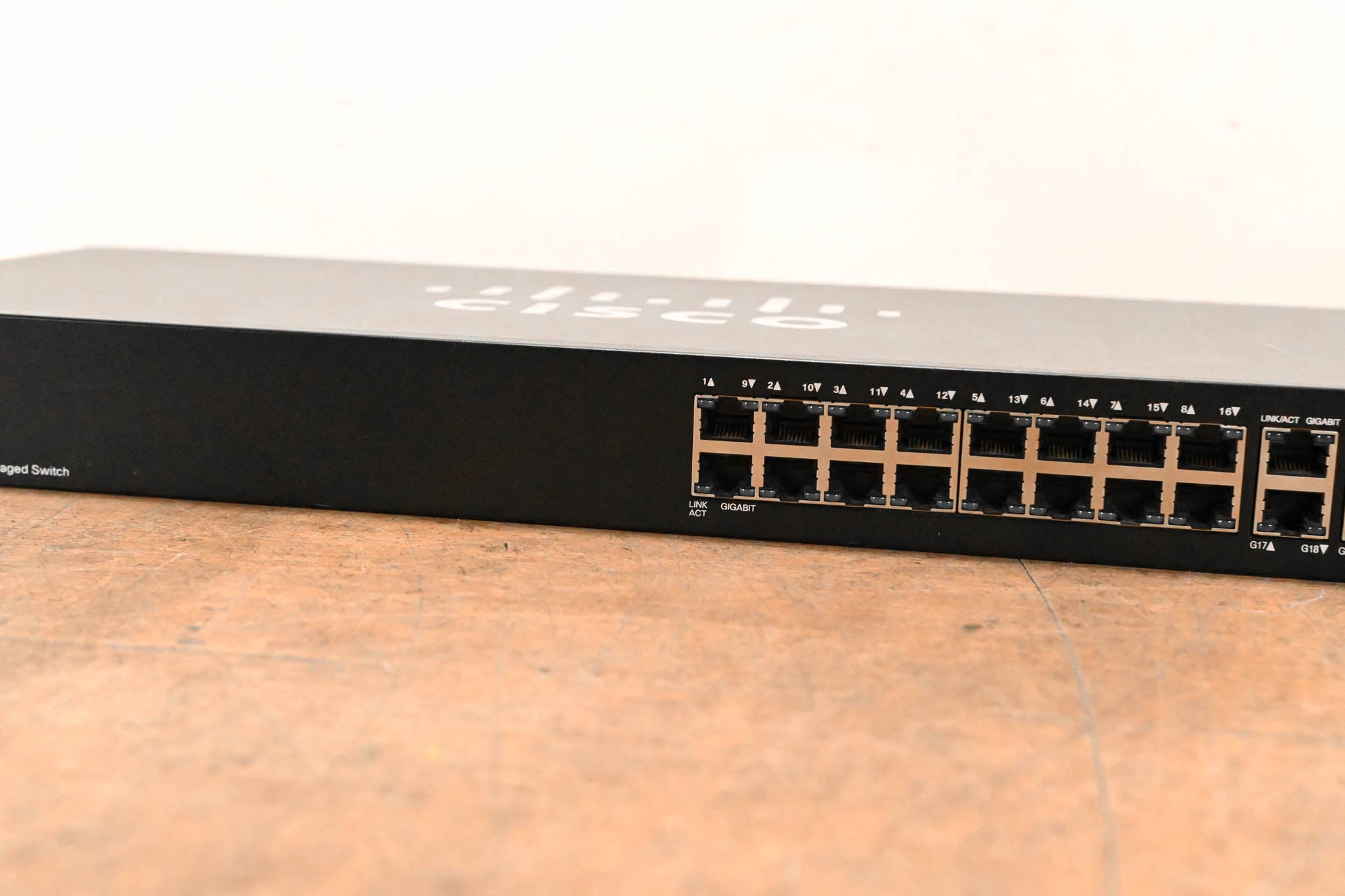 Cisco SG300-20 20-Port Gigabit Managed Switch