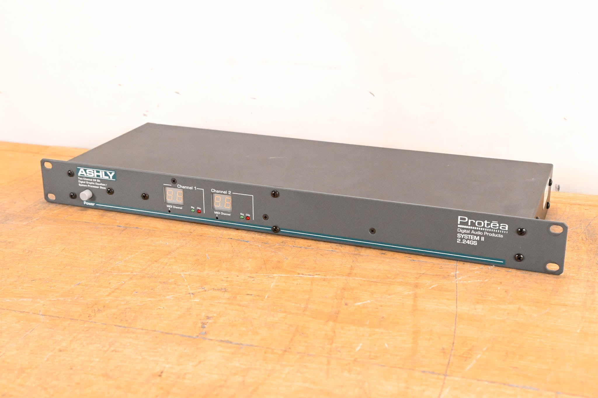 Ashly Protea System II 2.24GS 2-Channel 24bit Digital Graphic EQ / Slave