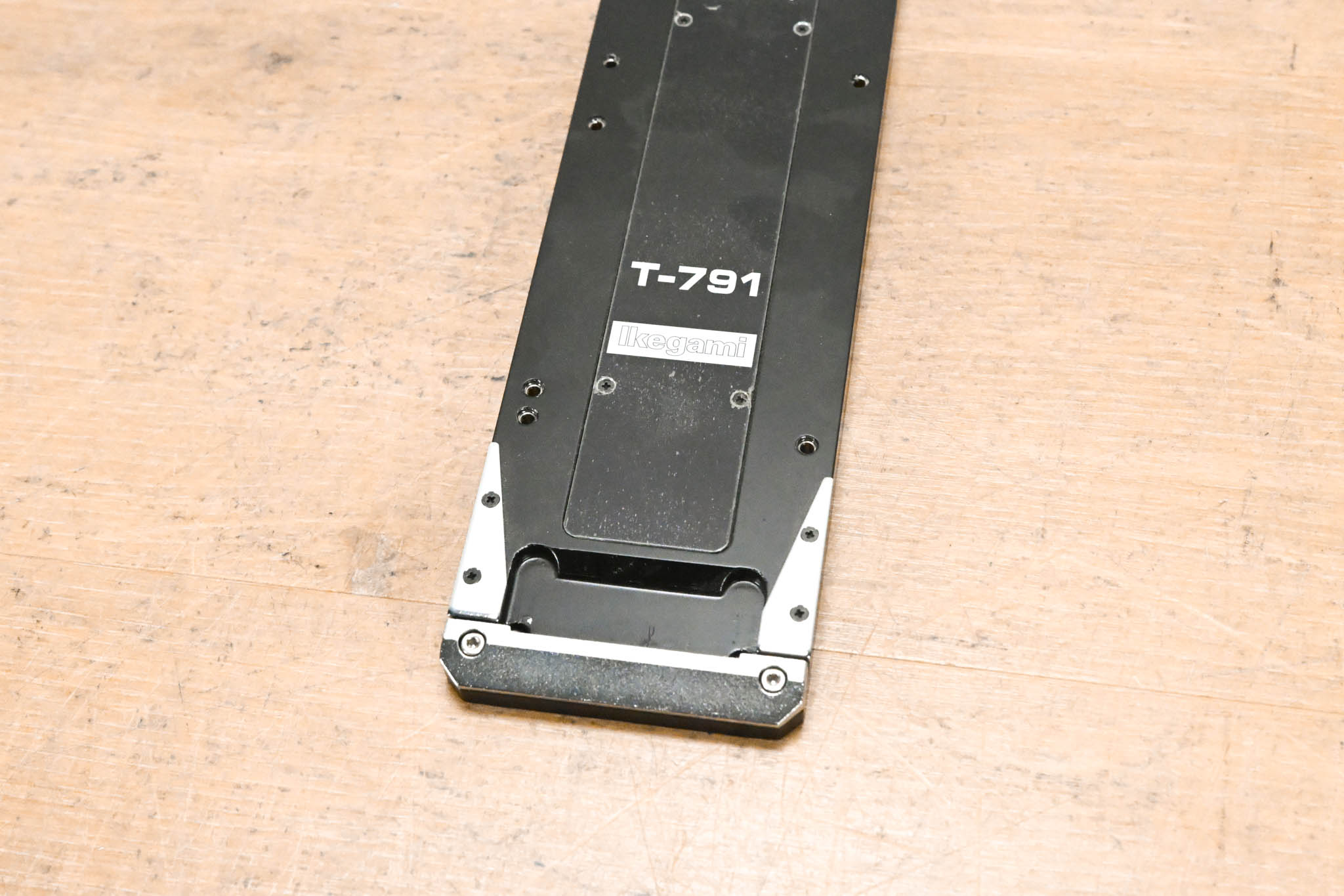 Ikegami T-791 Tripod Mounting Plate