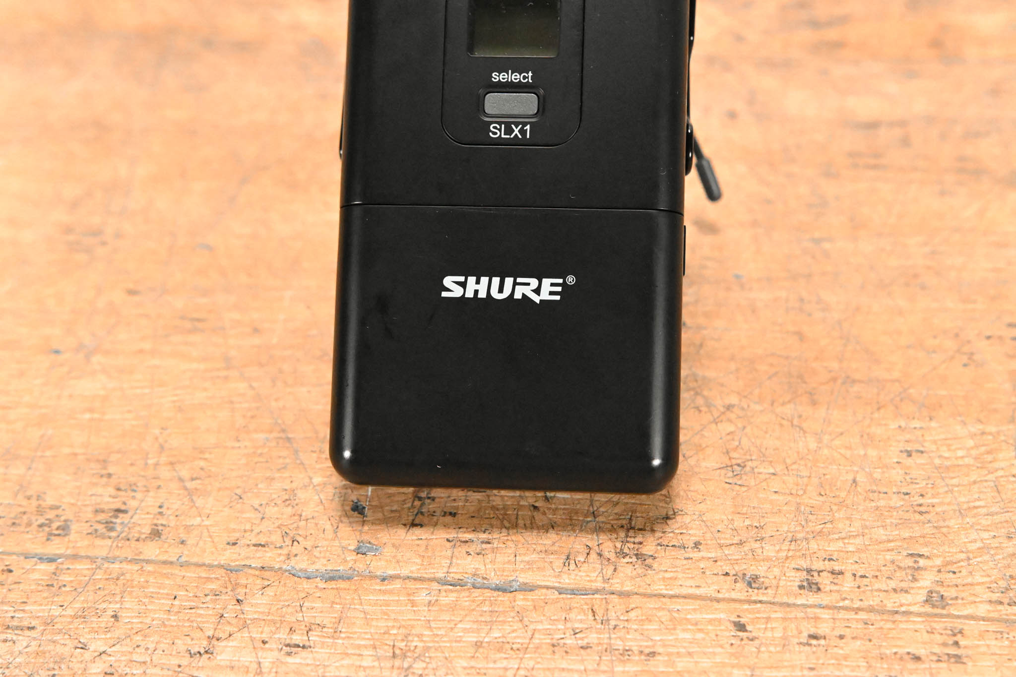 Shure SLX1 Wireless Bodypack Transmitter - G4 Band: 470-494 MHz