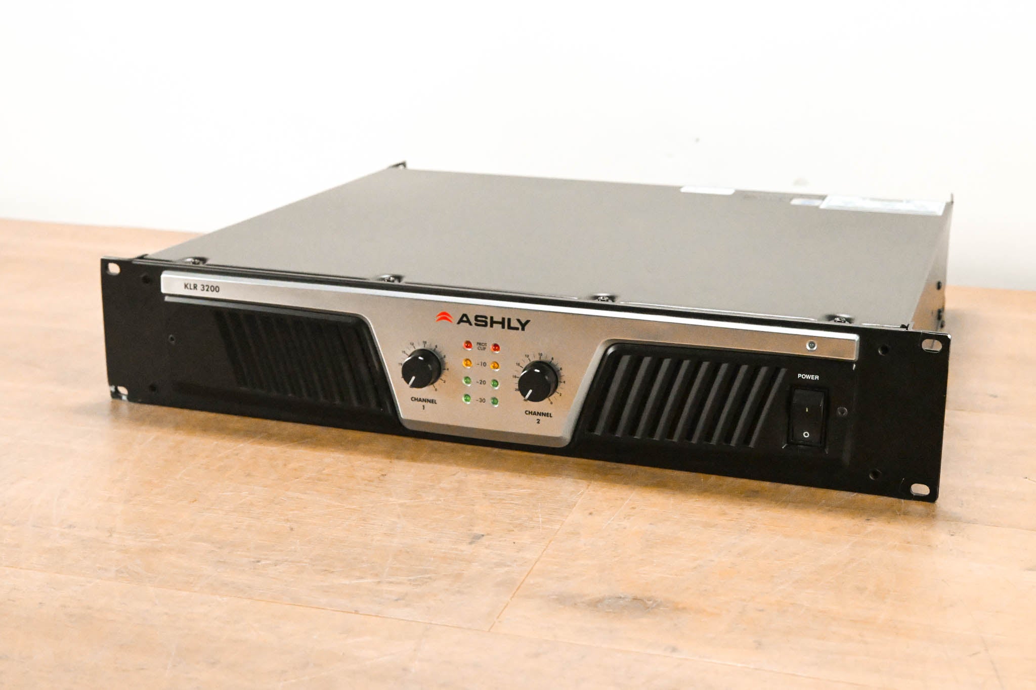 Ashly KLR-3200 Dual-Channel 1,600W Power Amplifier