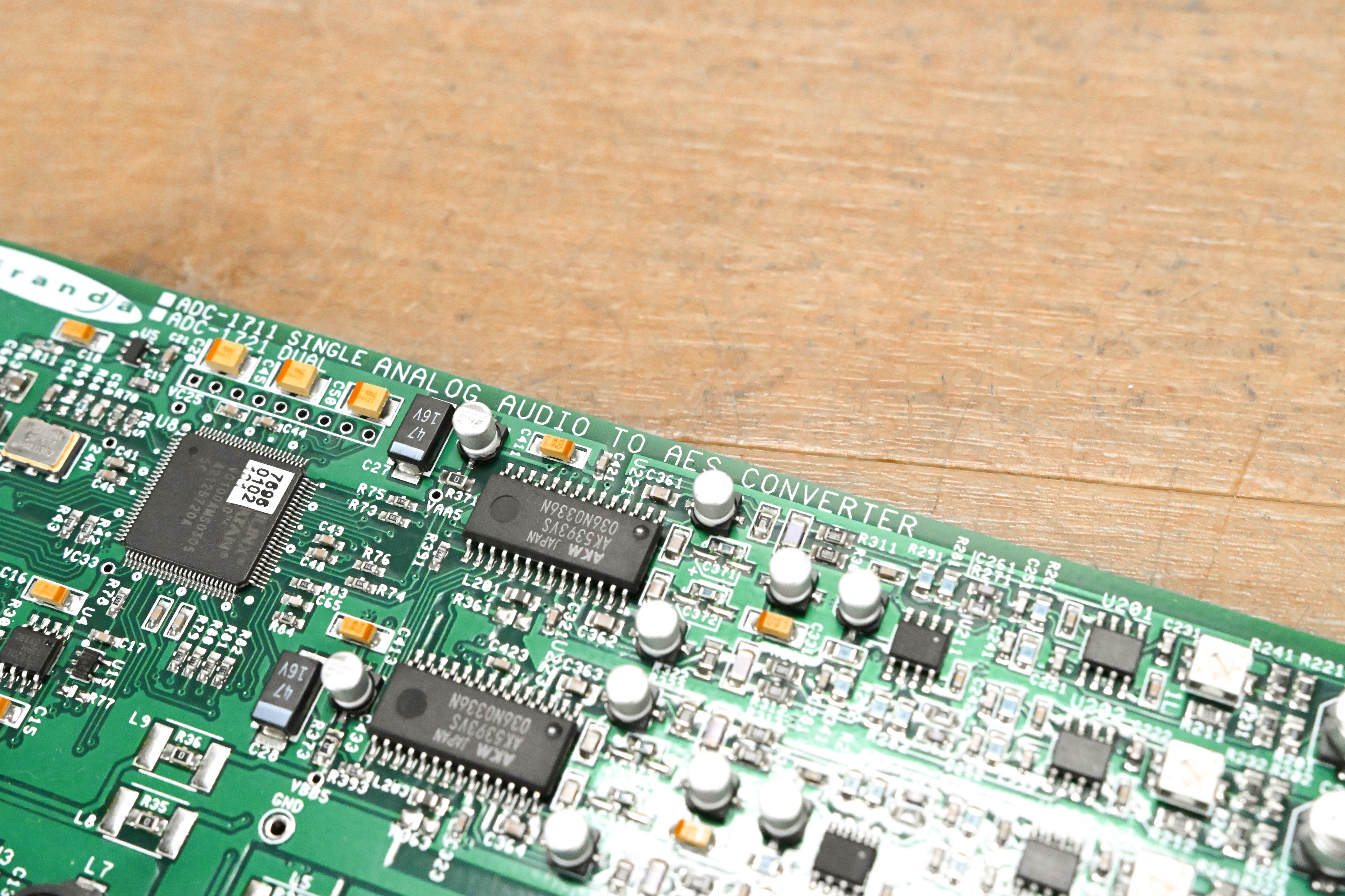Miranda ADC-1721 Dual Analog Audio to AES Converter