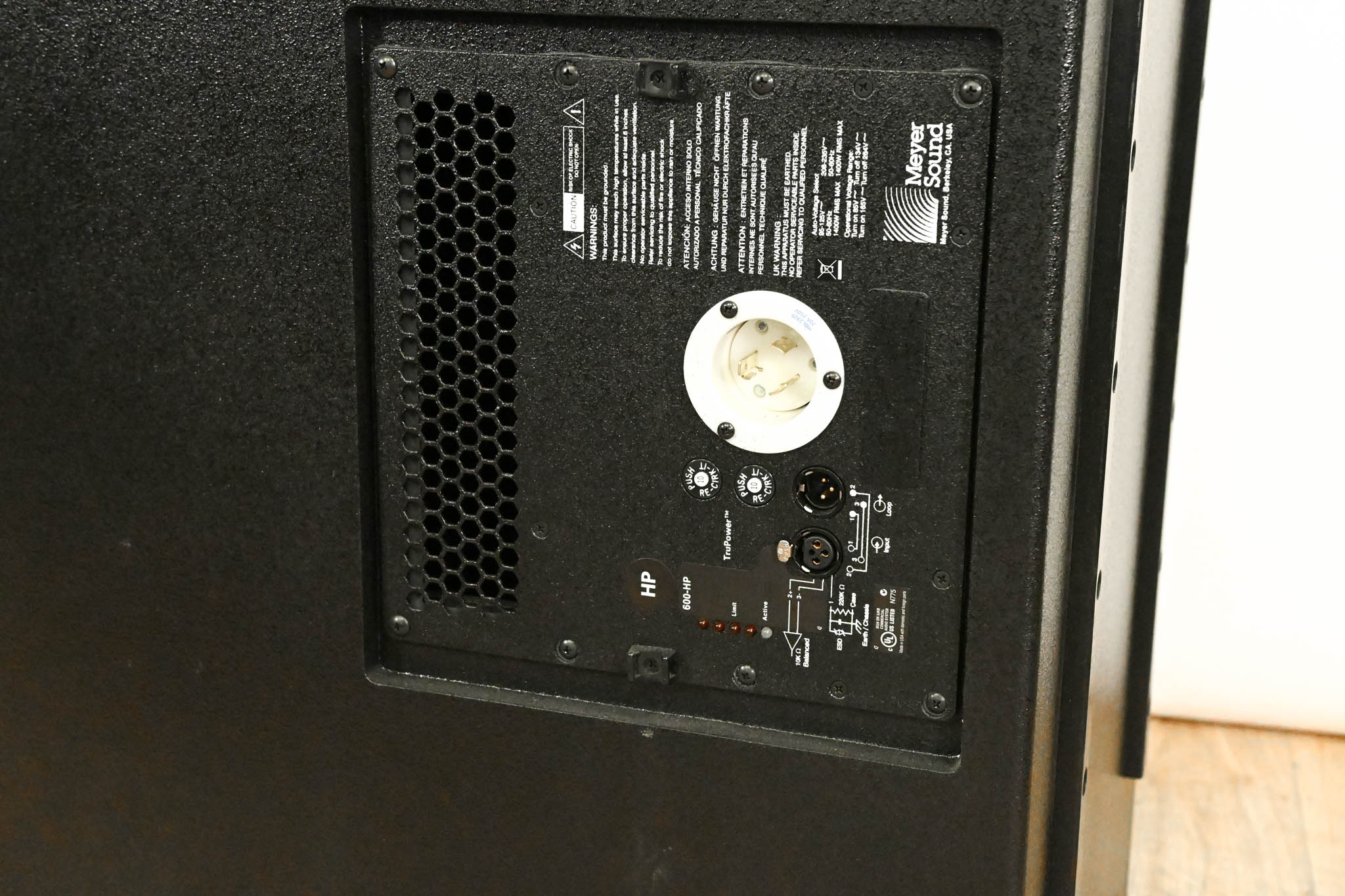 Meyer Sound 600-HP Compact High-Power Subwoofer