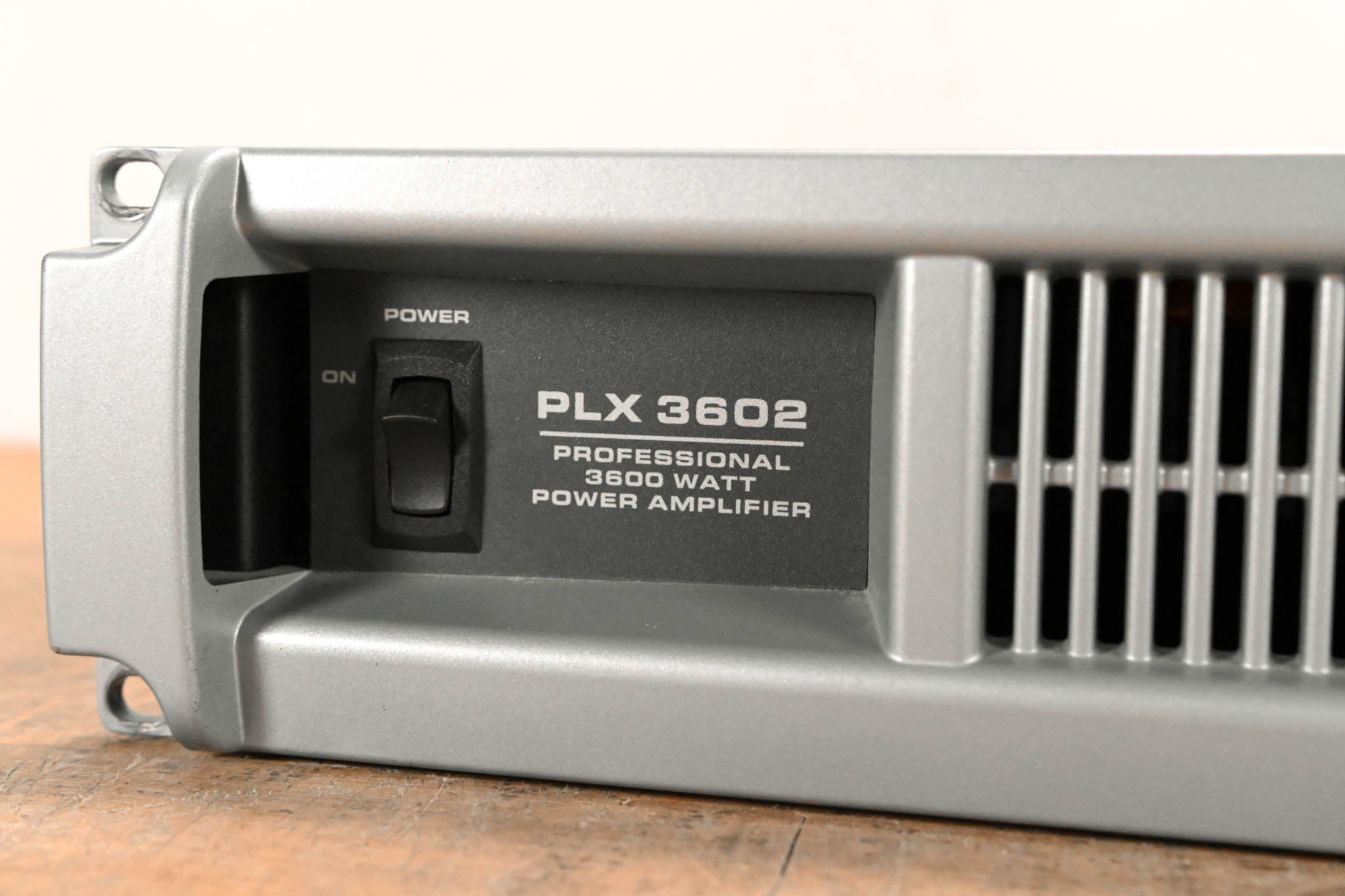 QSC PLX3602 2-Channel Power Amplifier