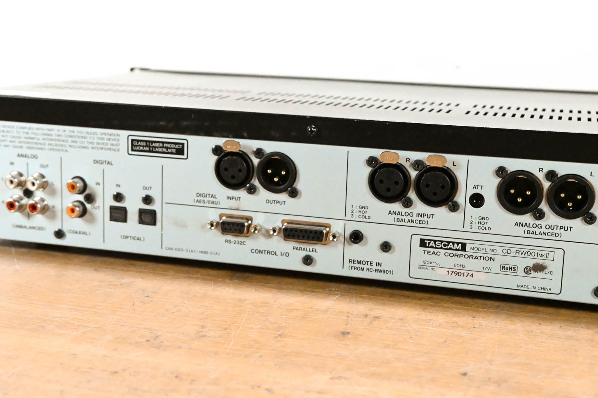 TASCAM CD-RW901MKII Professional CD Recorder