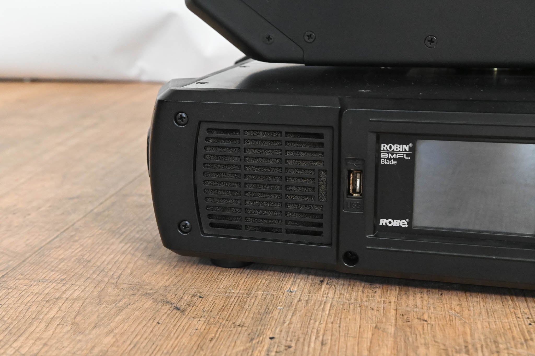 Robe ROBIN BMFL Blade Discharge Lamp Moving Light