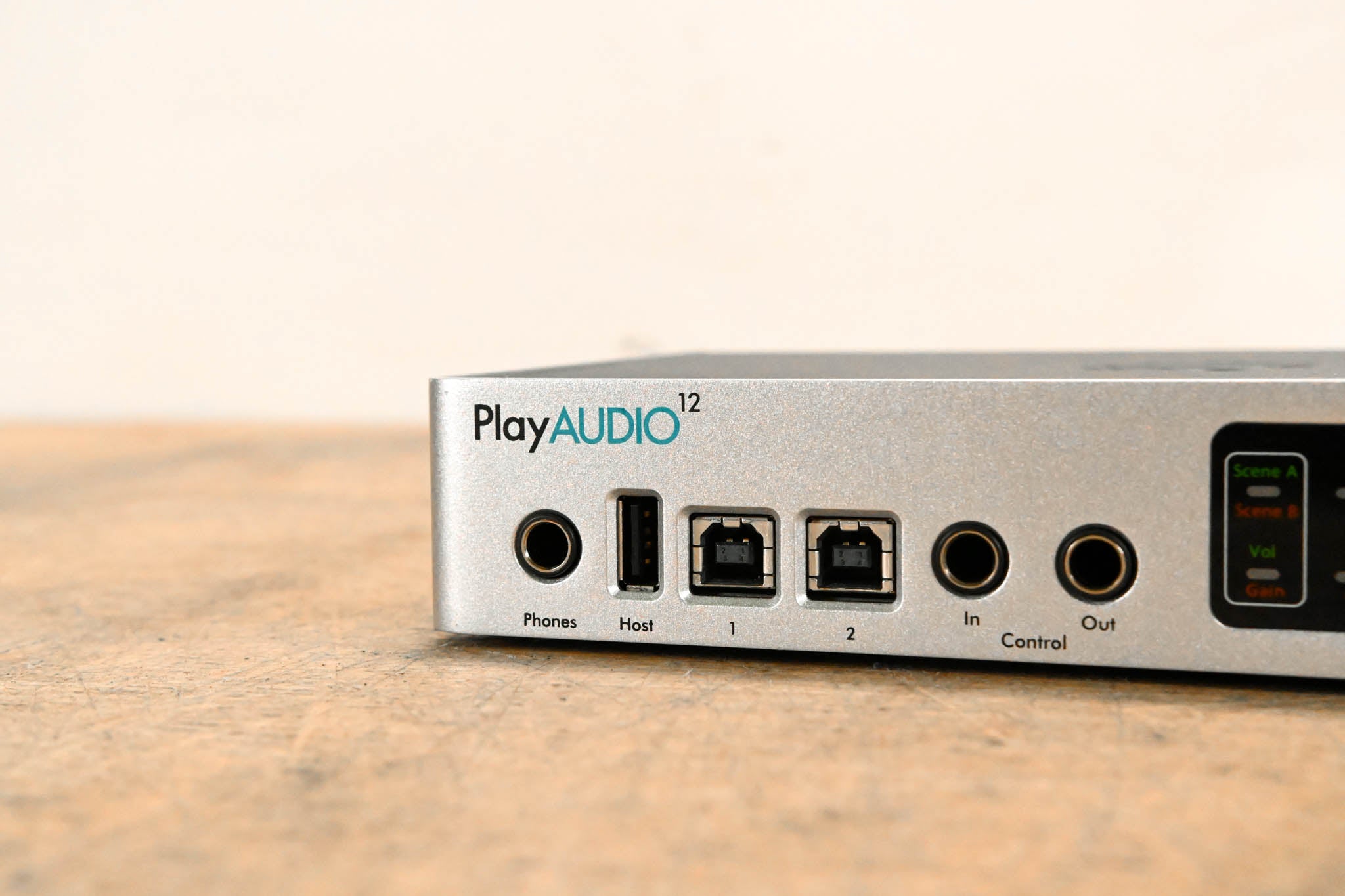 iConnectivity PlayAUDIO12 USB Audio and MIDI Interface (NO POWER SUPPLY)