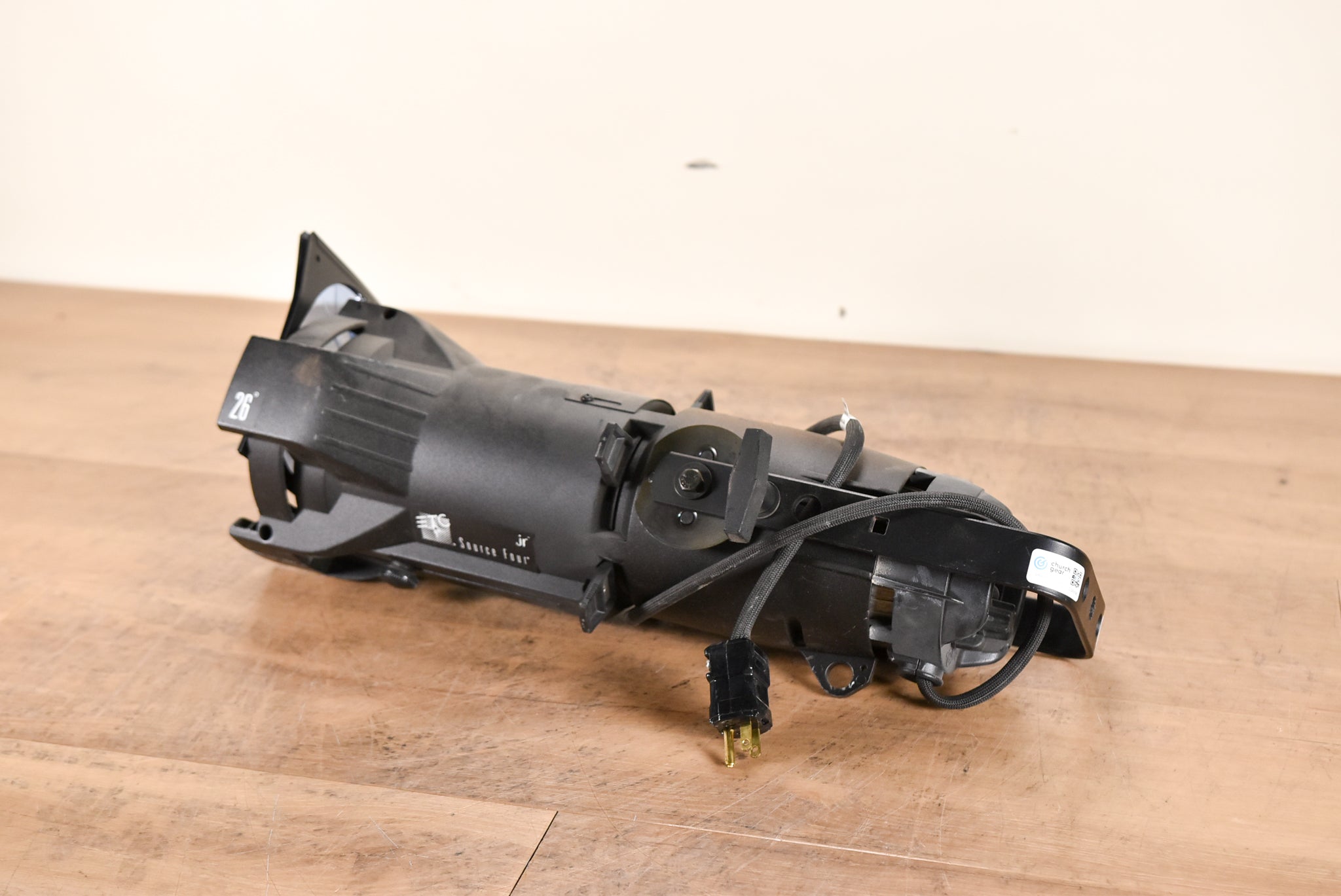 ETC Source Four Jr 26 Degree 575 Ellipsoidal Light