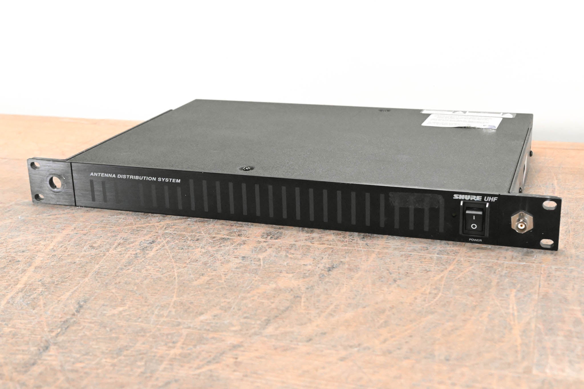 Shure UA840A-UA UHF Antenna Distribution System - 782-806 MHz