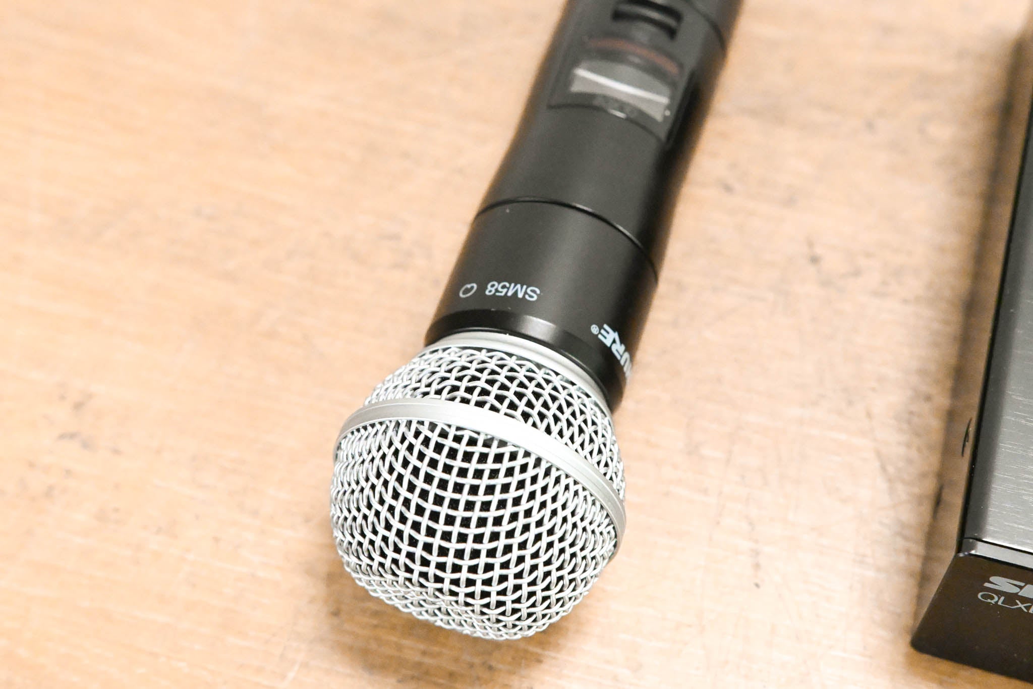 Shure QLXD24/SM58 Digital Handheld Wireless System 470-534 MHz (NO PSU)