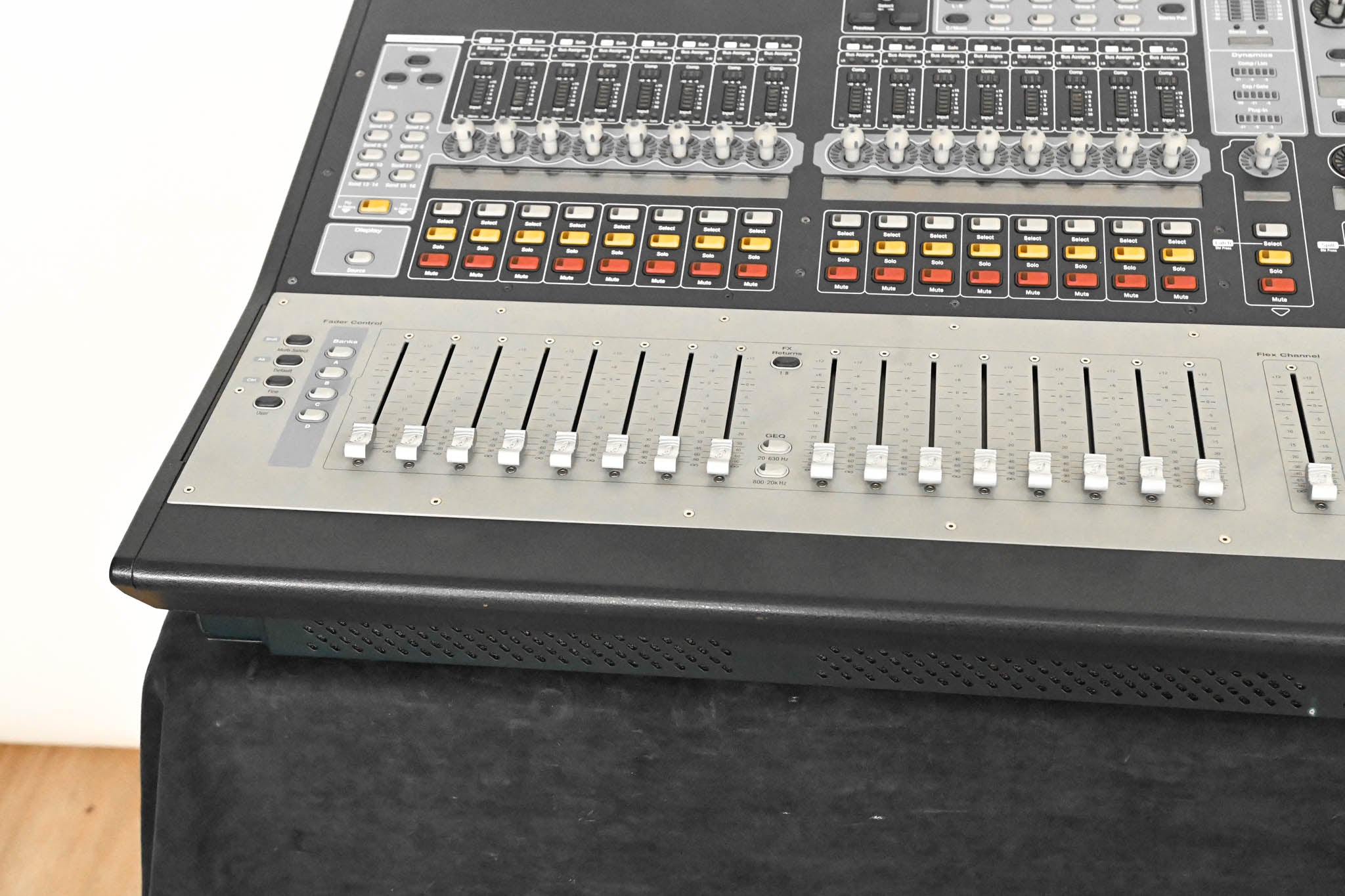 AVID VENUE SC48 Digital Audio Mixing Console
