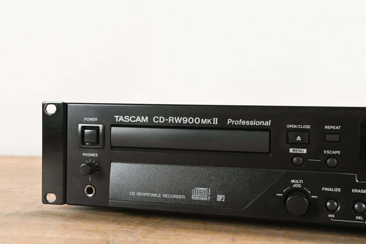 TASCAM CD-RW900 MKII Professional Rack-Mountable CD Recorder/Player