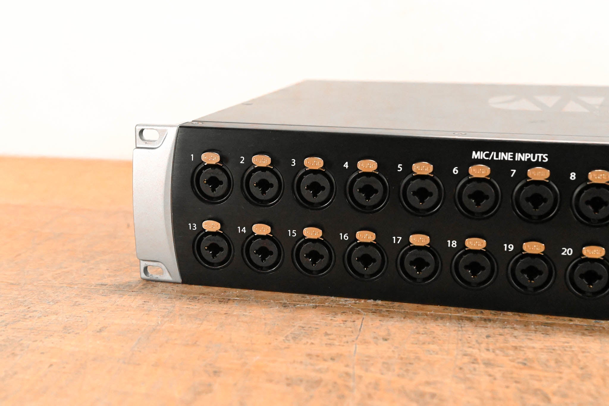 PreSonus StudioLive 32R 32-Channel Rackmount Digital Mixer
