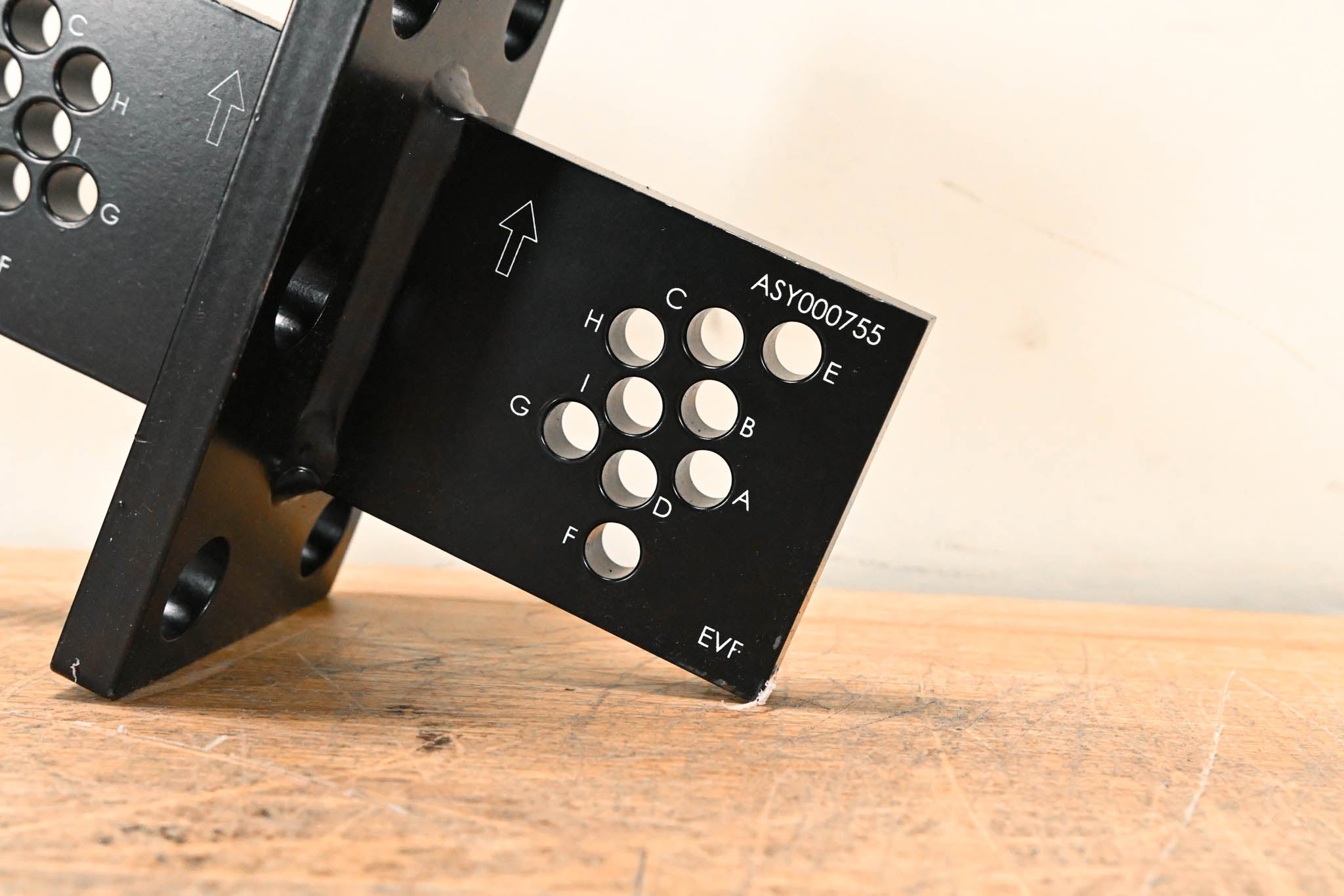 Electro-Voice (EV) HRK-1B Horizontal Mounting Plates for EVF Series