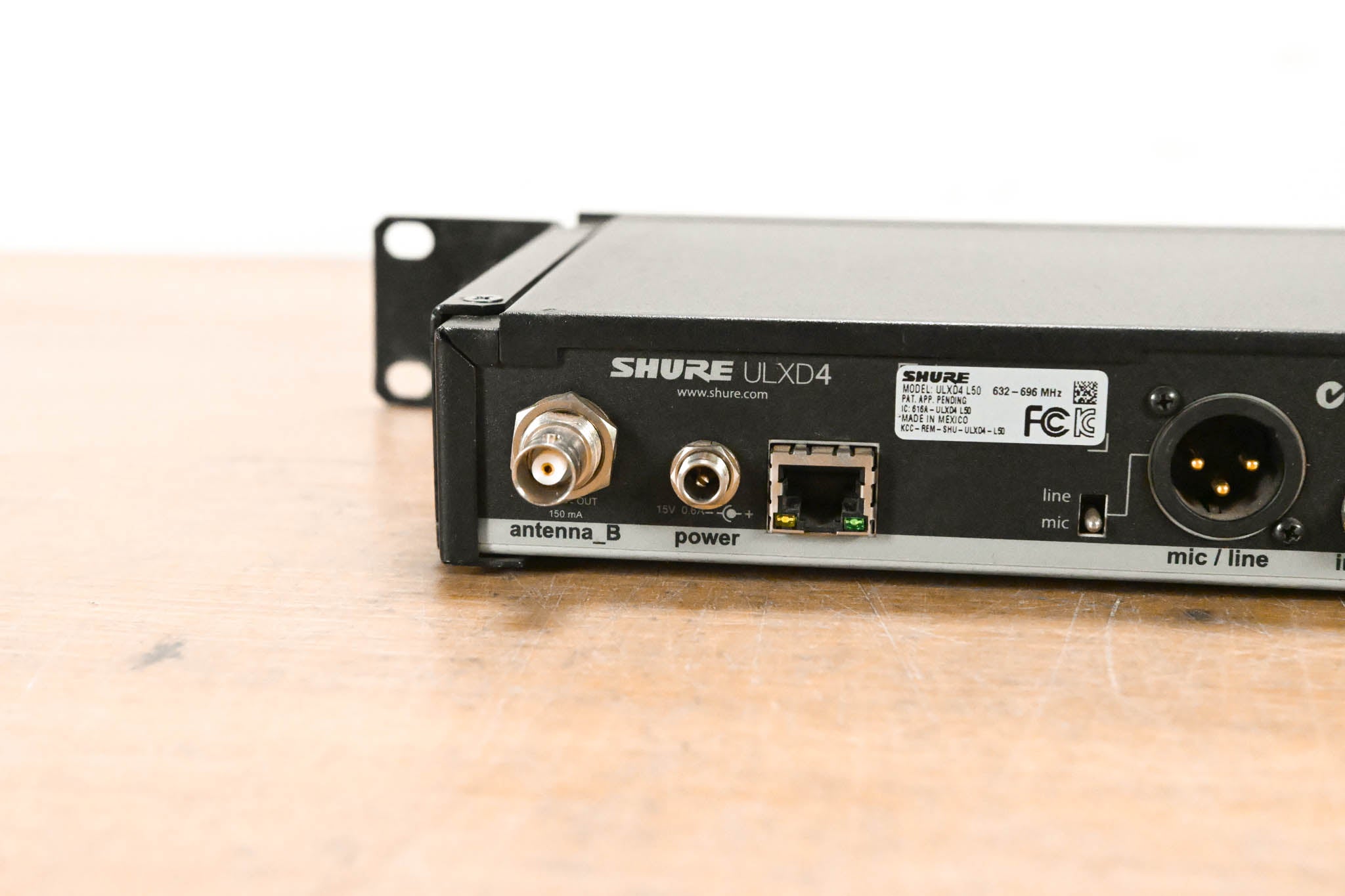 Shure ULXD24/SM58 Handheld Wireless System - L50 Range (NO POWER SUPPLY)