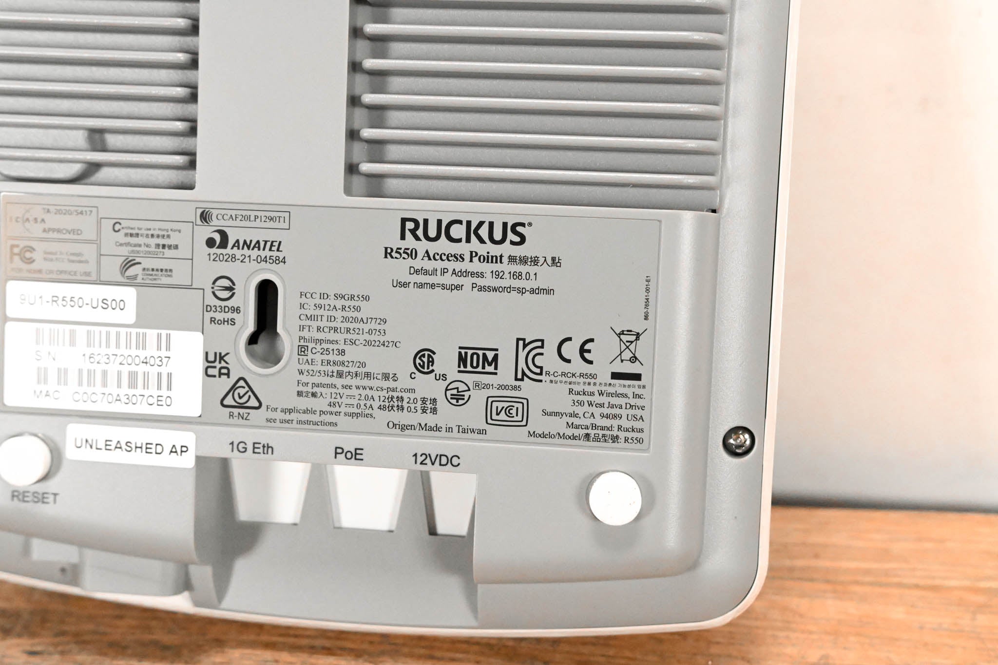 Ruckus R550 Indoor Wireless Access Point