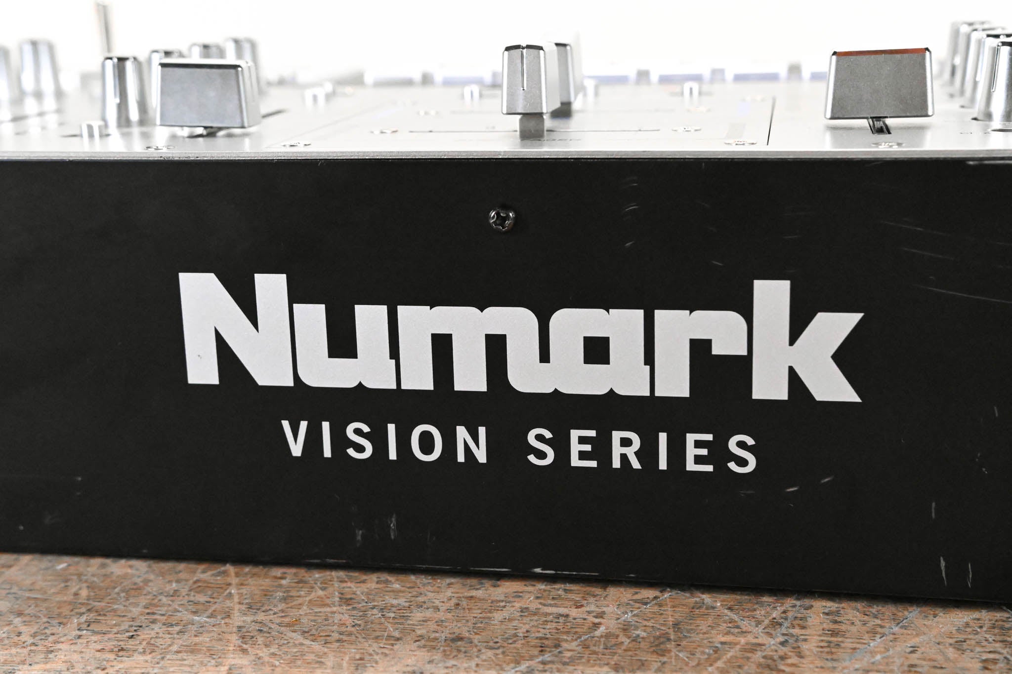 Numark AVM02 Professional Audio/Video Mixer