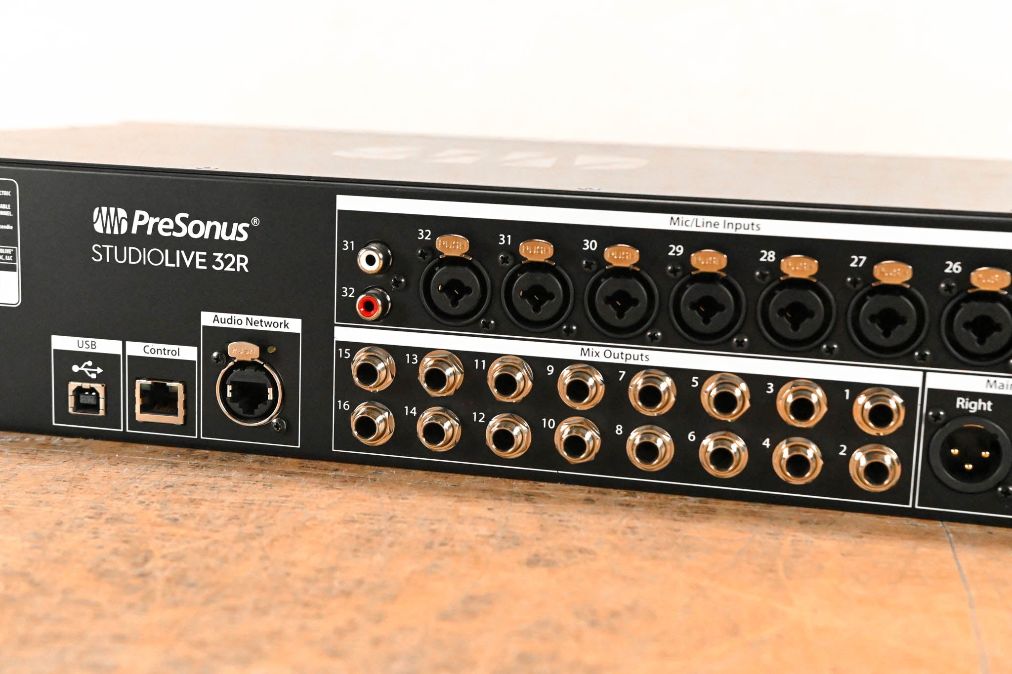 PreSonus StudioLive 32R 32-Channel Rackmount Digital Mixer