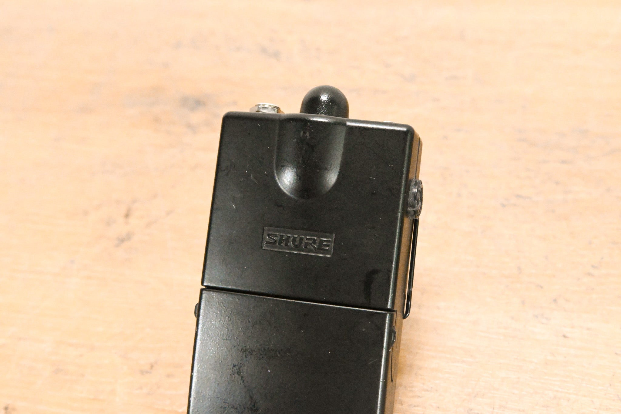 Shure P6HW Wired Bodypack Receiver