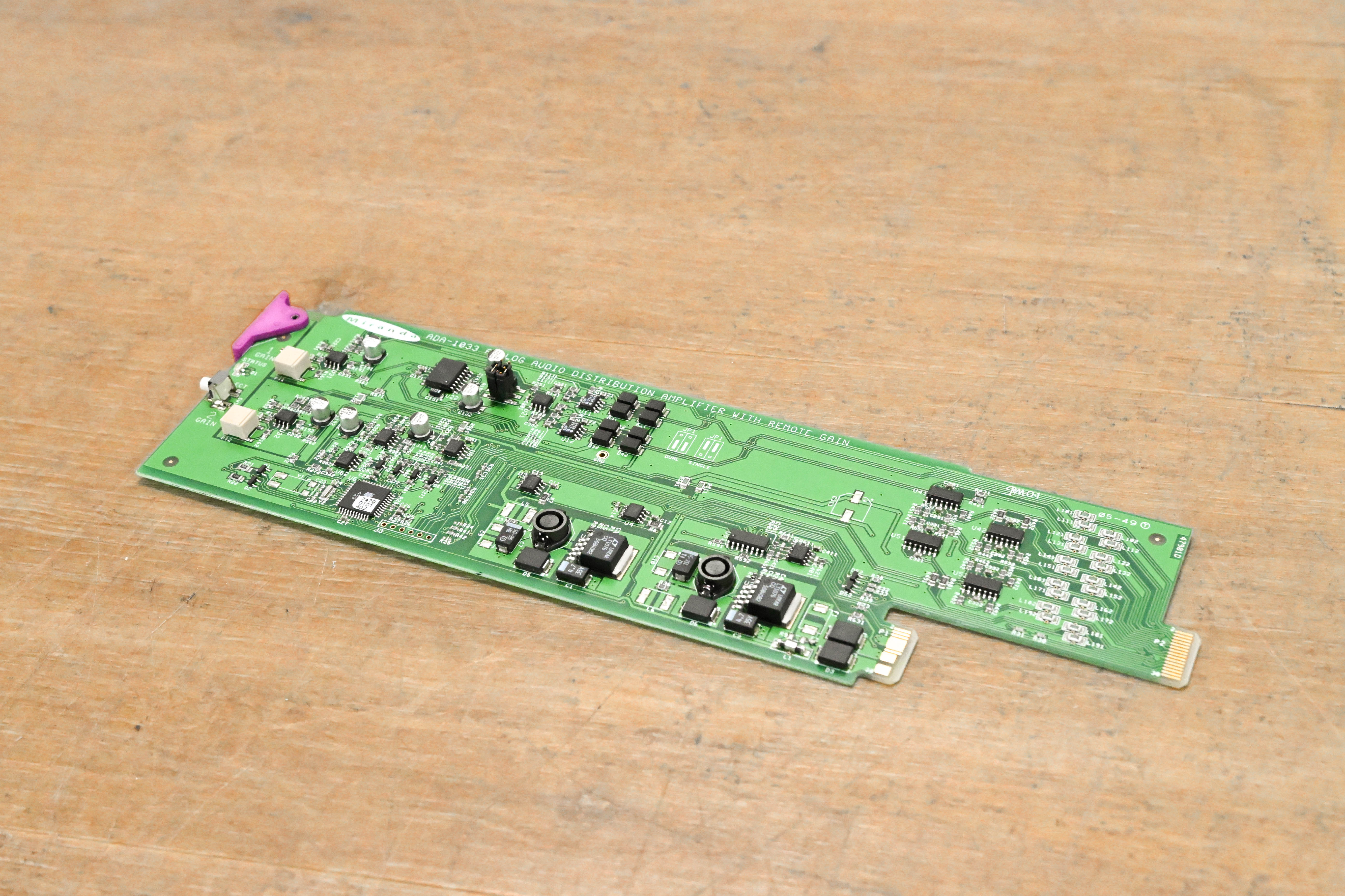 Miranda ADA-1033 Analog Audio Distribution Amplifier with Remote Gain