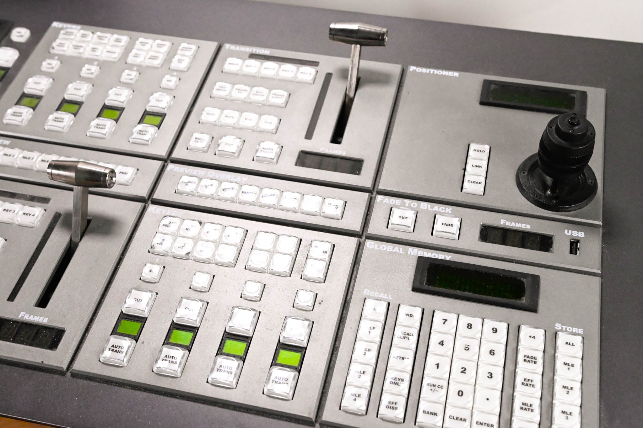 Ross V2P-001 Vision 2 Control Panel w/ V-159-16 Auxiliary Control Panel